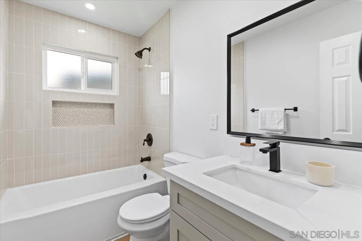 https://cdn.realtyfeed.com/cdn/127/260006363/709295d5cb33cc6df04e622108ce2988.webp
