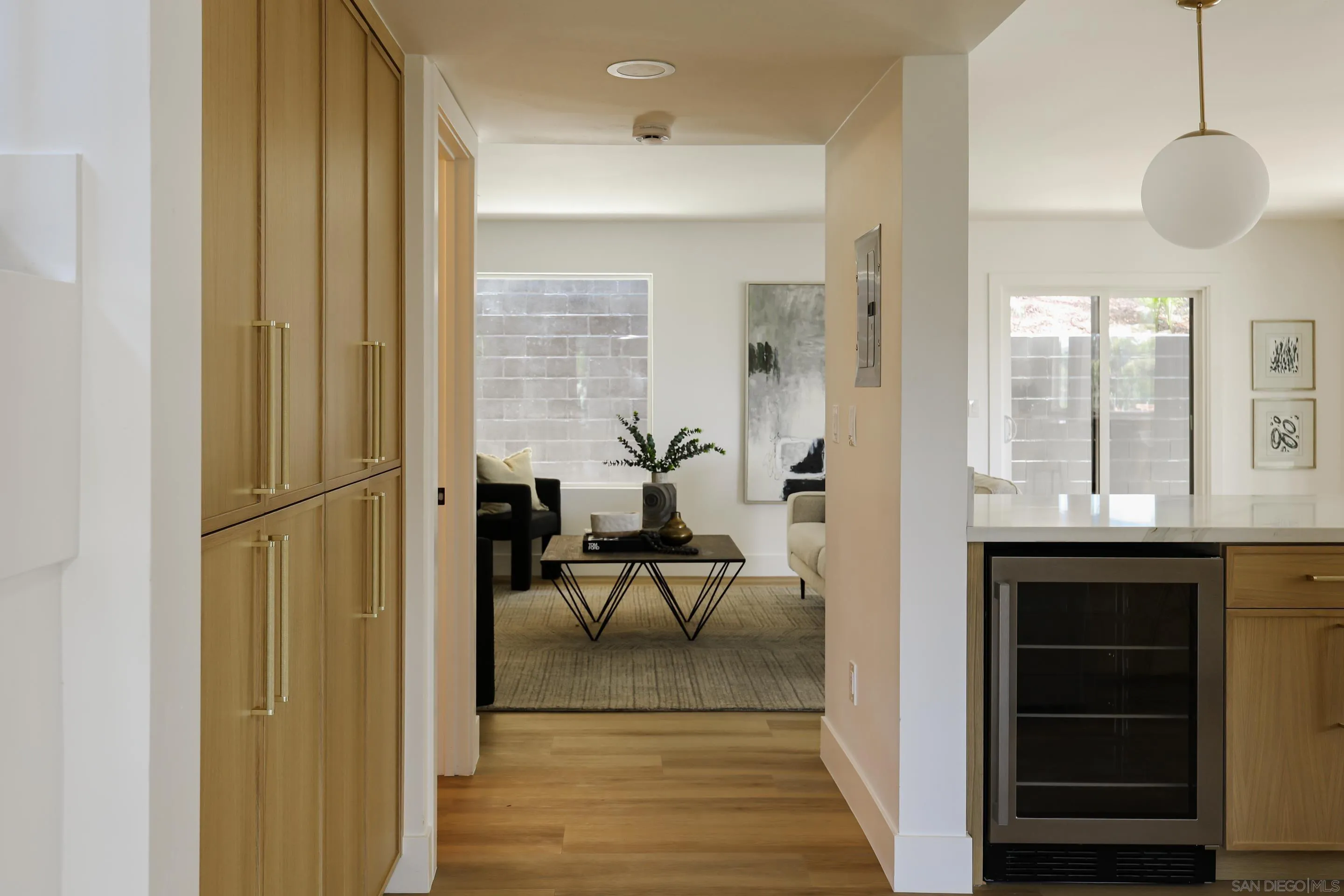 https://cdn.realtyfeed.com/cdn/127/260006364/60c3933be196edaf267aaf11994b465c.webp