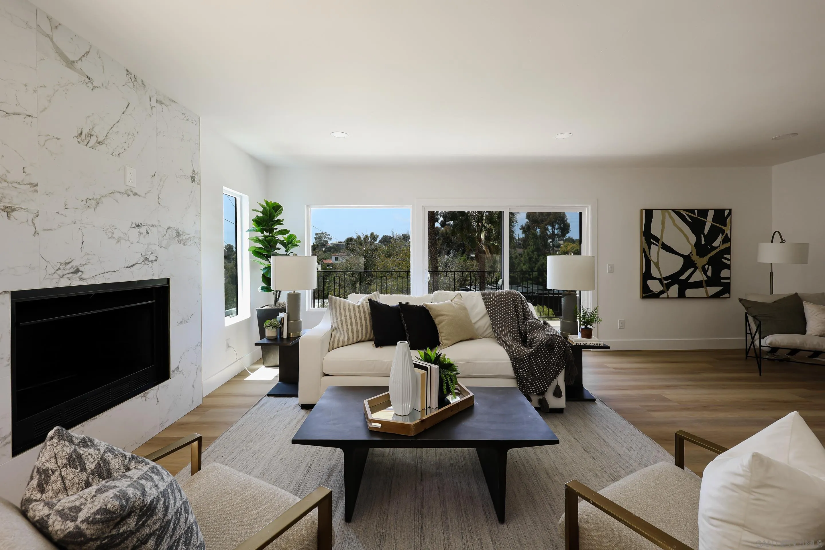 https://cdn.realtyfeed.com/cdn/127/260006364/79d411c96e945be621b07800aea6bb2c.webp