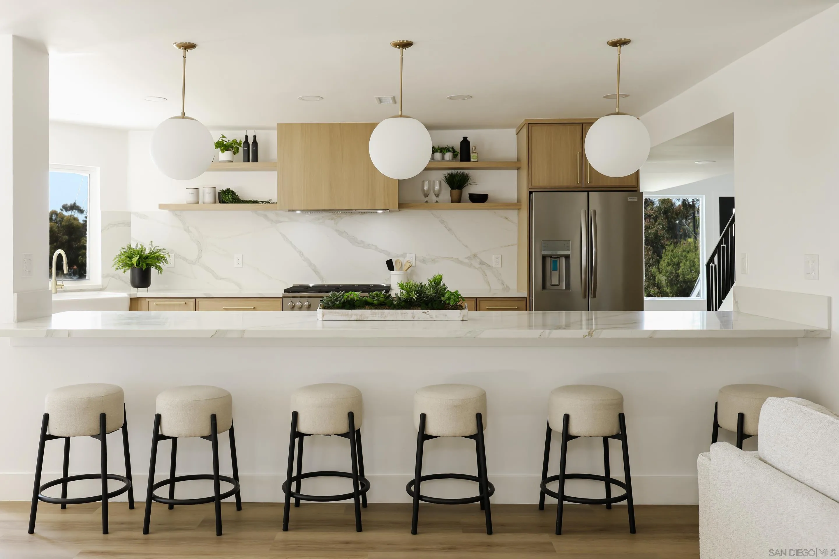 https://cdn.realtyfeed.com/cdn/127/260006364/ed95dd124b1aae1ed43568eb110ca494.webp