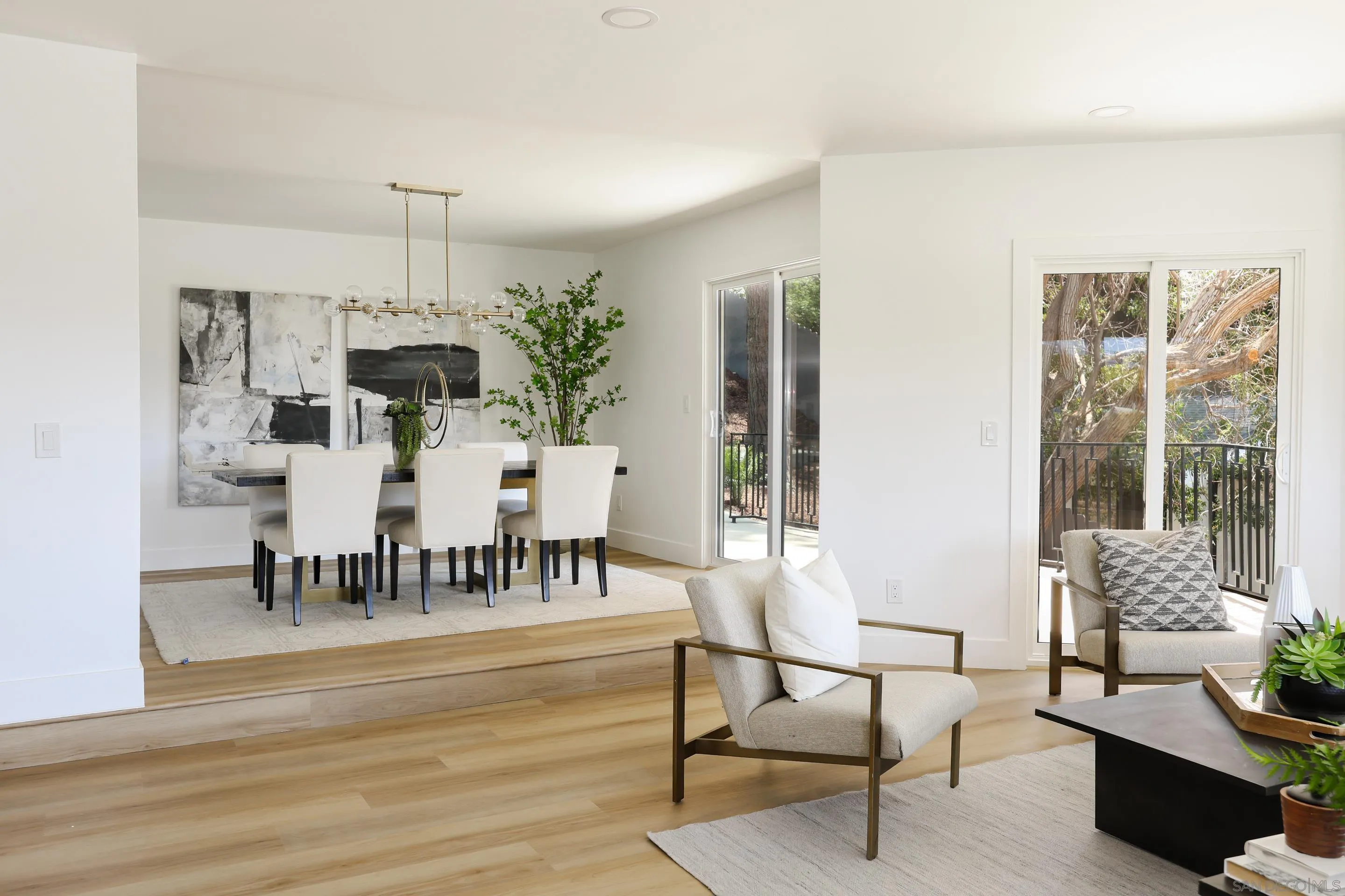 https://cdn.realtyfeed.com/cdn/127/260006364/fc4af96c722e34343f33f9e6e9e681ae.webp