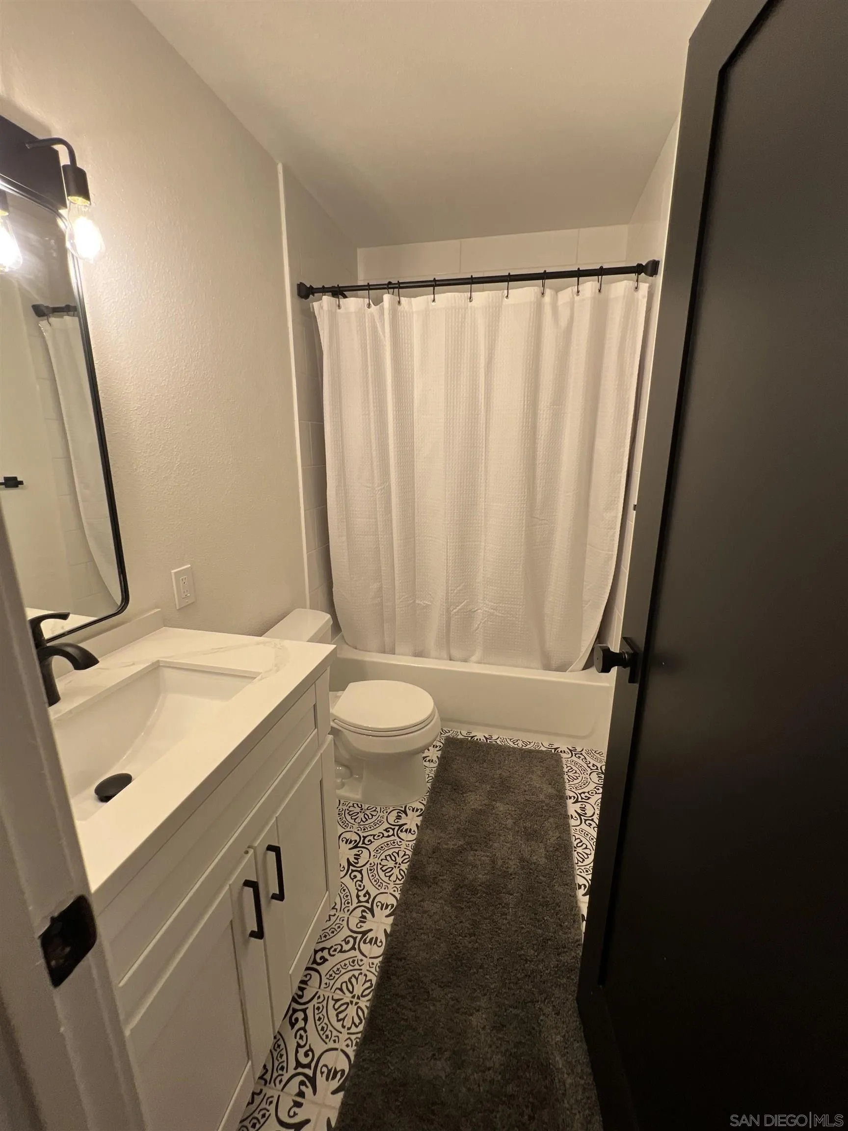 Photo #14: 260006366 Listing: Photo #14