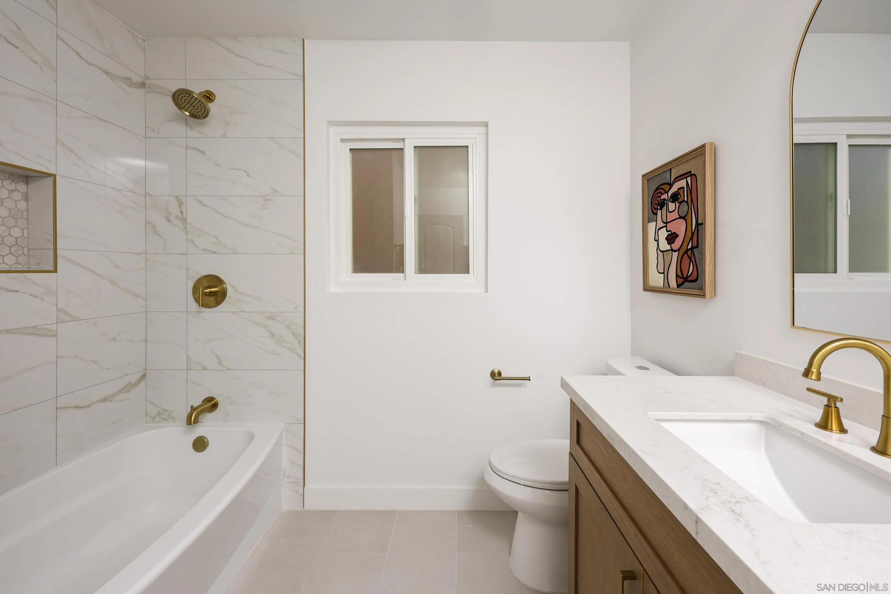 https://cdn.realtyfeed.com/cdn/127/260006367/129c3314703df710616b16dcbfbad9cb.webp