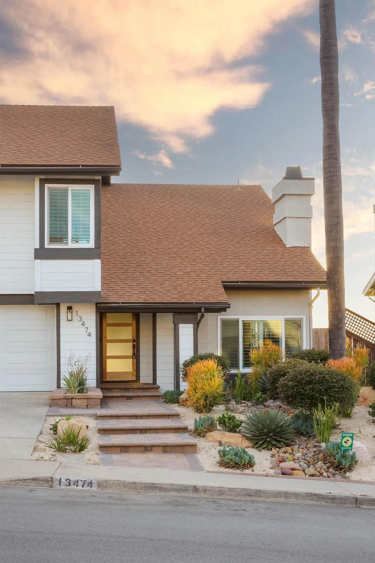 https://cdn.realtyfeed.com/cdn/127/260006367/8f1bc9c5cf8d05a27a5eecc409b5524b.webp