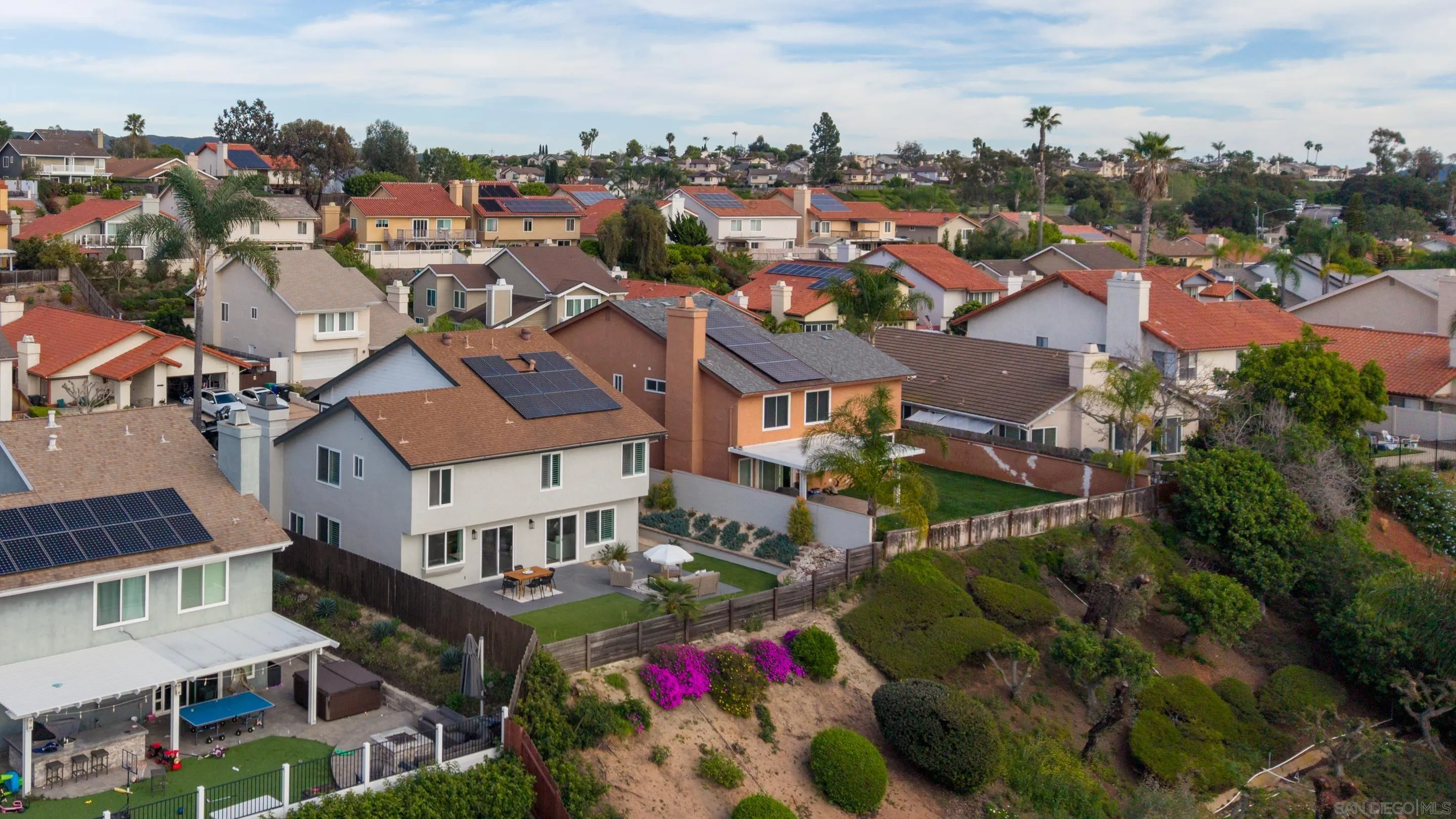 https://cdn.realtyfeed.com/cdn/127/260006367/a7921313982eb40fab1d0aca1a8e2565.webp