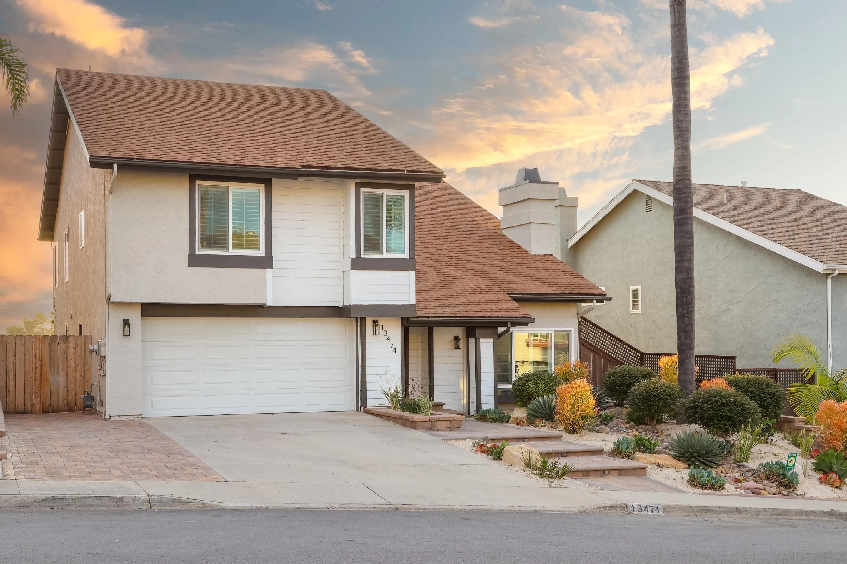 https://cdn.realtyfeed.com/cdn/127/260006367/a9c25494b09860f67e96f1a2bbe448c1.webp