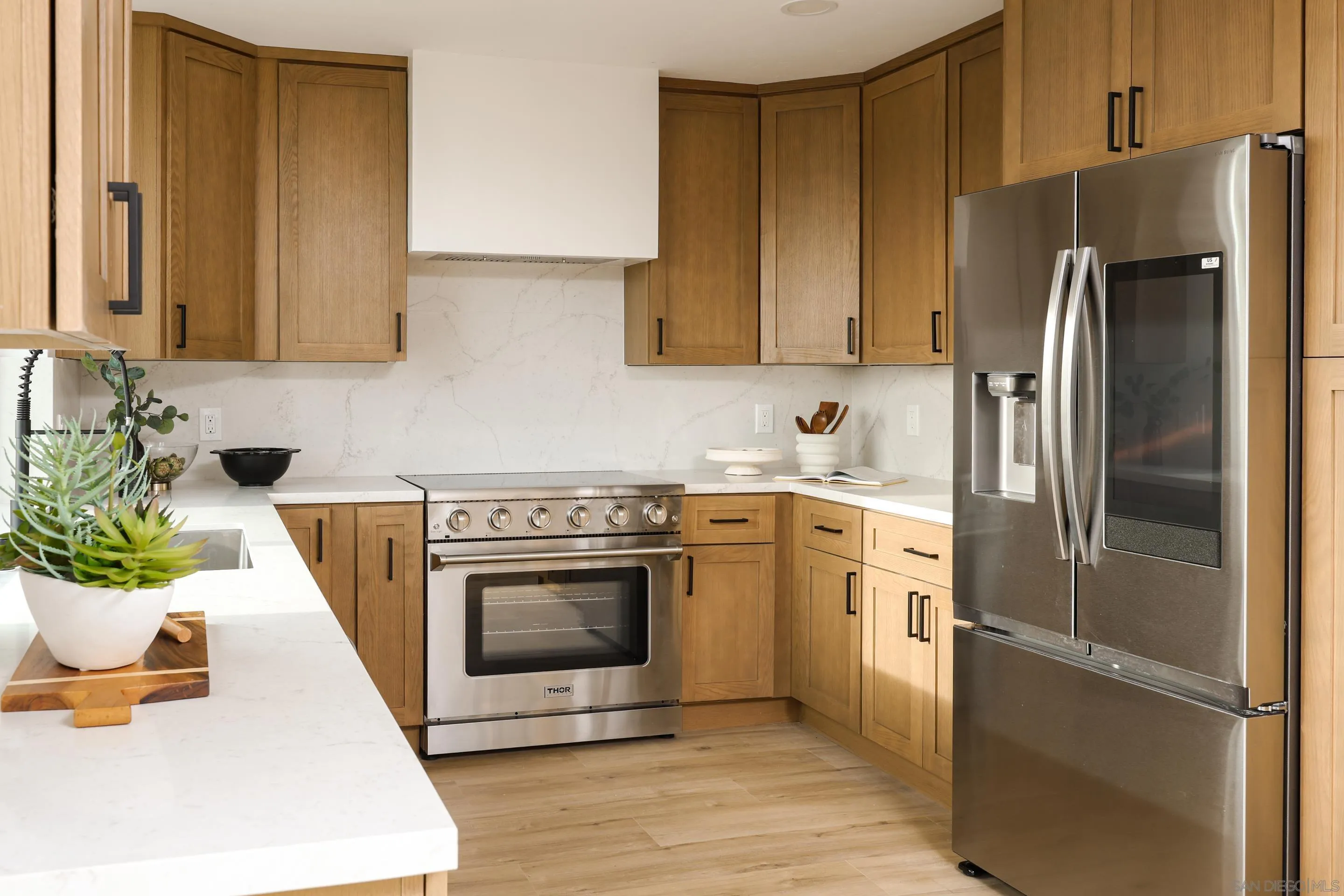 https://cdn.realtyfeed.com/cdn/127/260006367/c8119f6dc546b6450bb83525ac874f41.webp