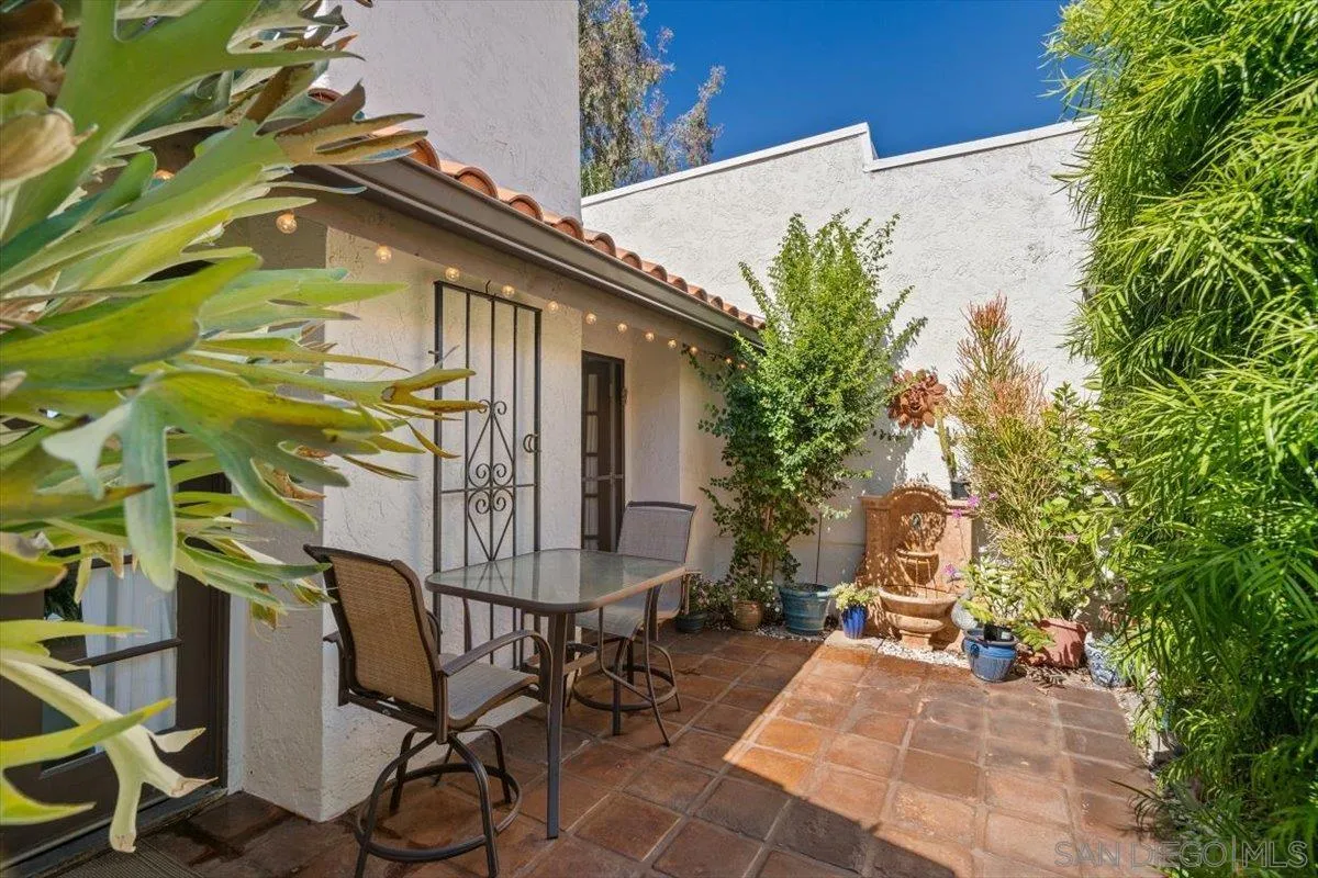 Photo #4: 260006372 Listing: Photo #4