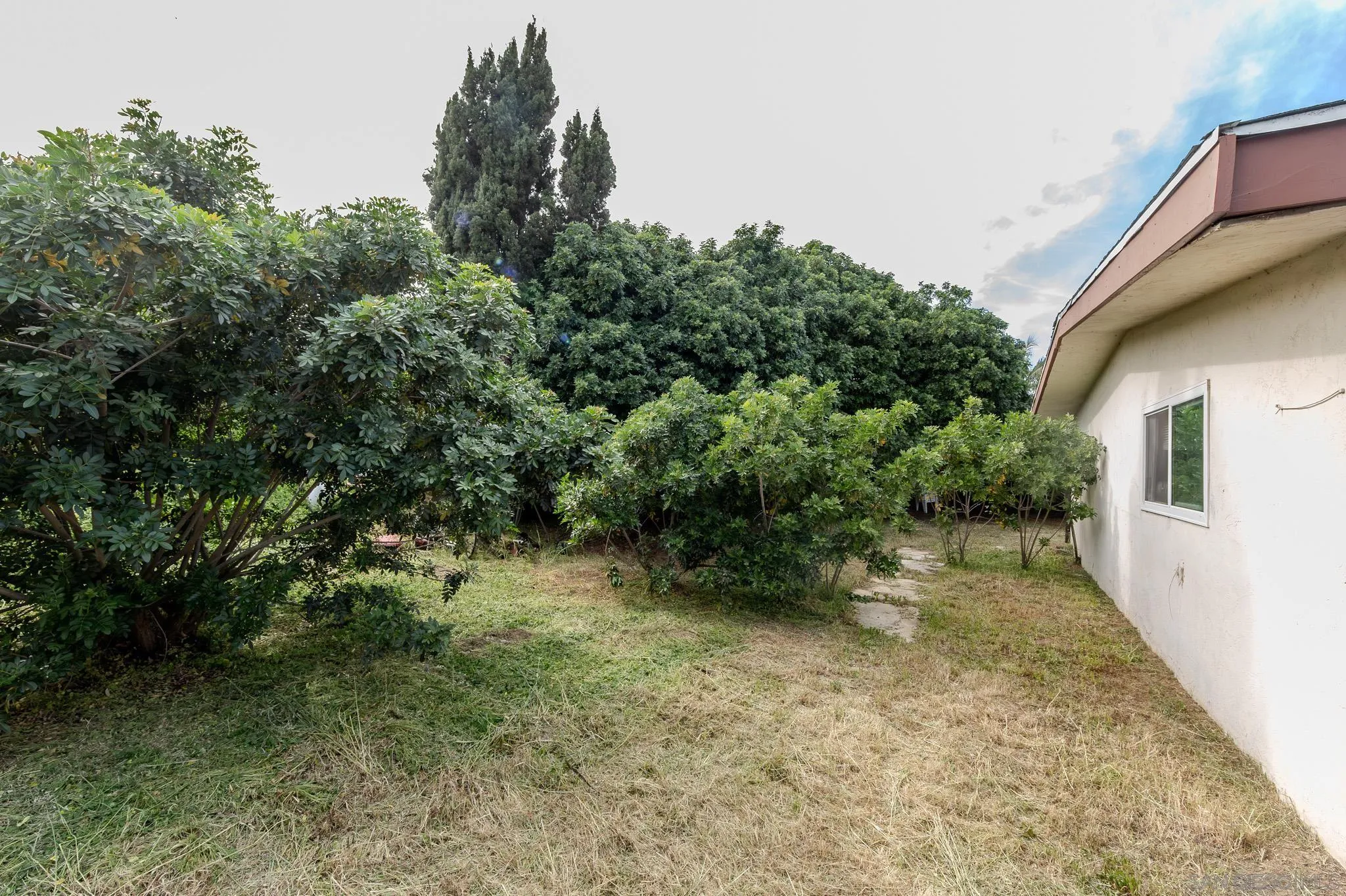 https://cdn.realtyfeed.com/cdn/127/260006375/0638b3aab4c769b61f38c5e555ad4ceb.webp