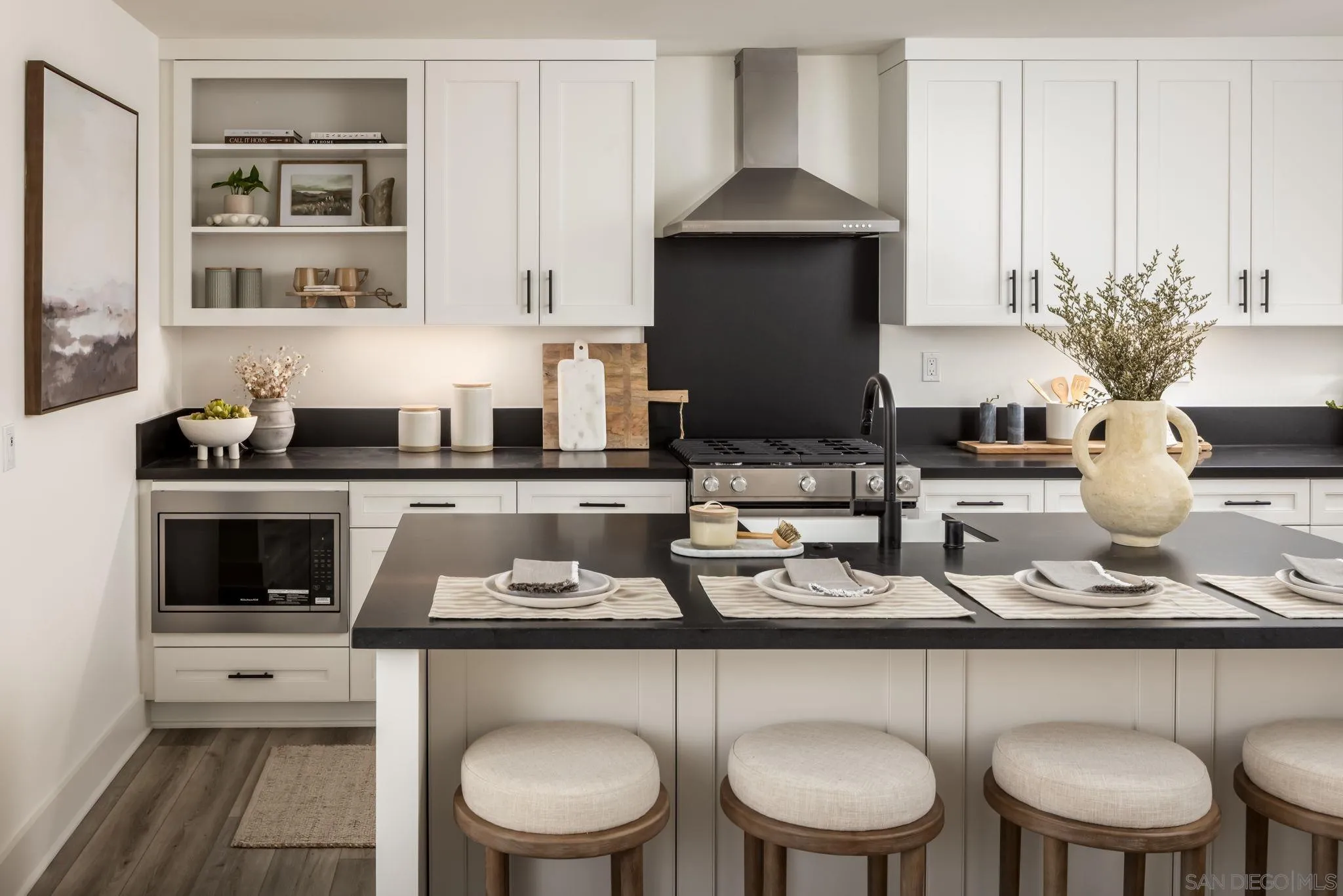 Photo #5: 260006377 Listing: Photo #5