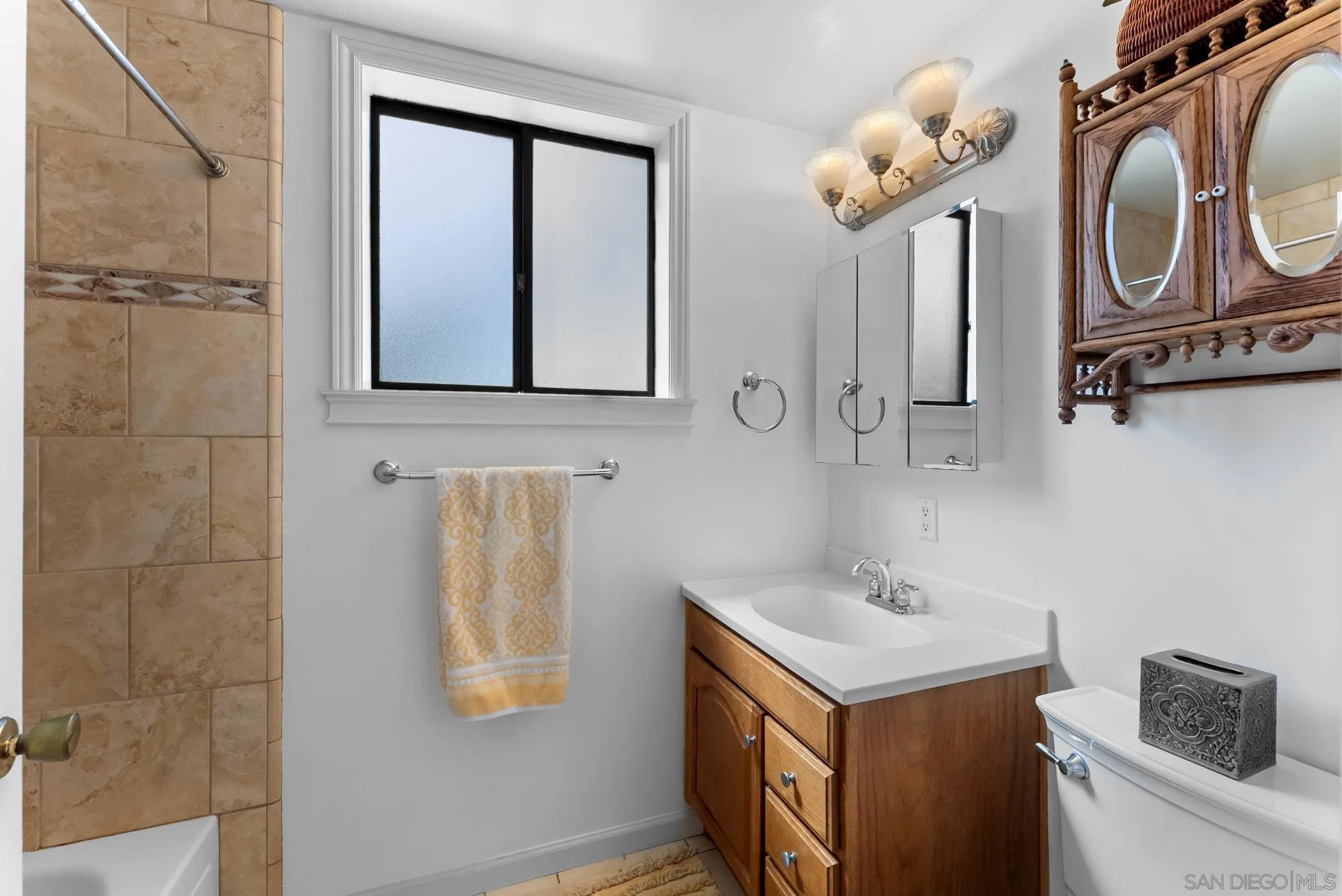 https://cdn.realtyfeed.com/cdn/127/260006384/4346bd793cf1bda84d2353c9fefe775b.webp