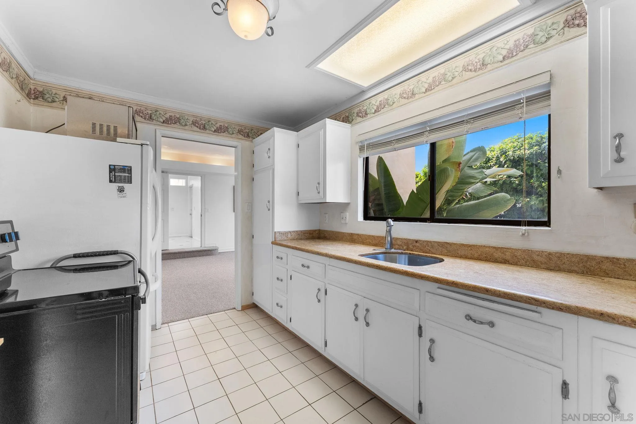 https://cdn.realtyfeed.com/cdn/127/260006384/496ef165e7b84d30ab82a8d9b4fd6f19.webp