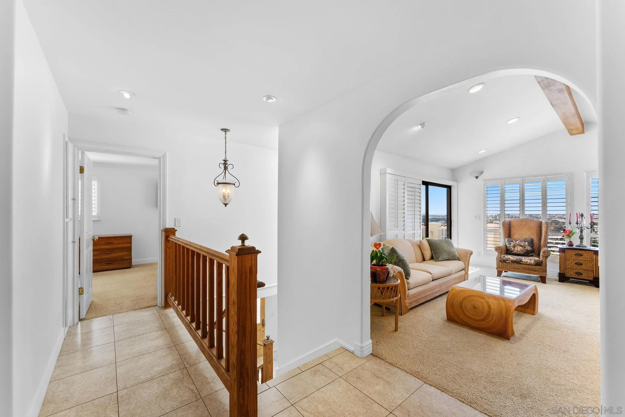 https://cdn.realtyfeed.com/cdn/127/260006384/50e62dec38116f1da3fb6540ff835571.webp