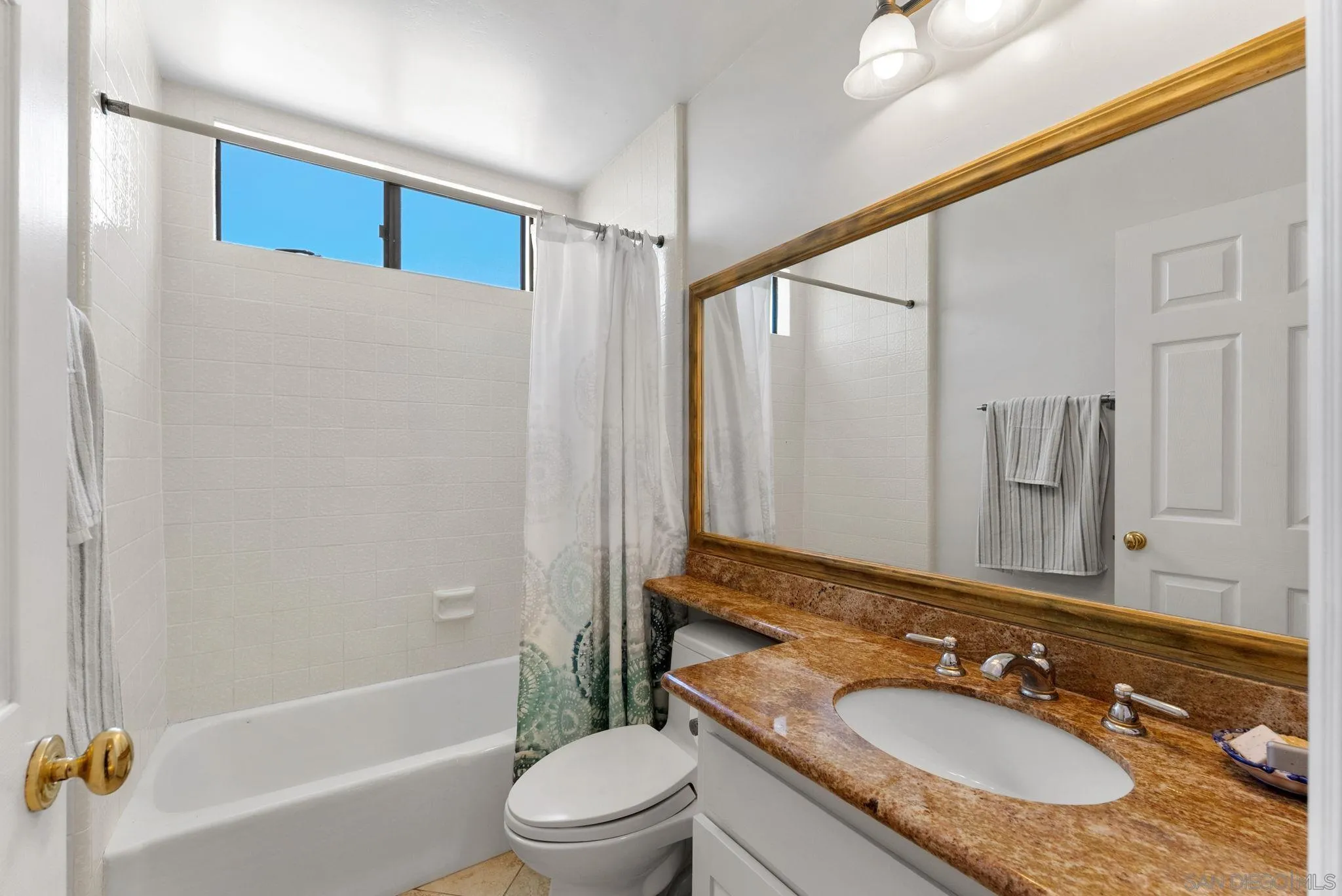 https://cdn.realtyfeed.com/cdn/127/260006384/f20ba742678396ffe67e170799f6b0aa.webp