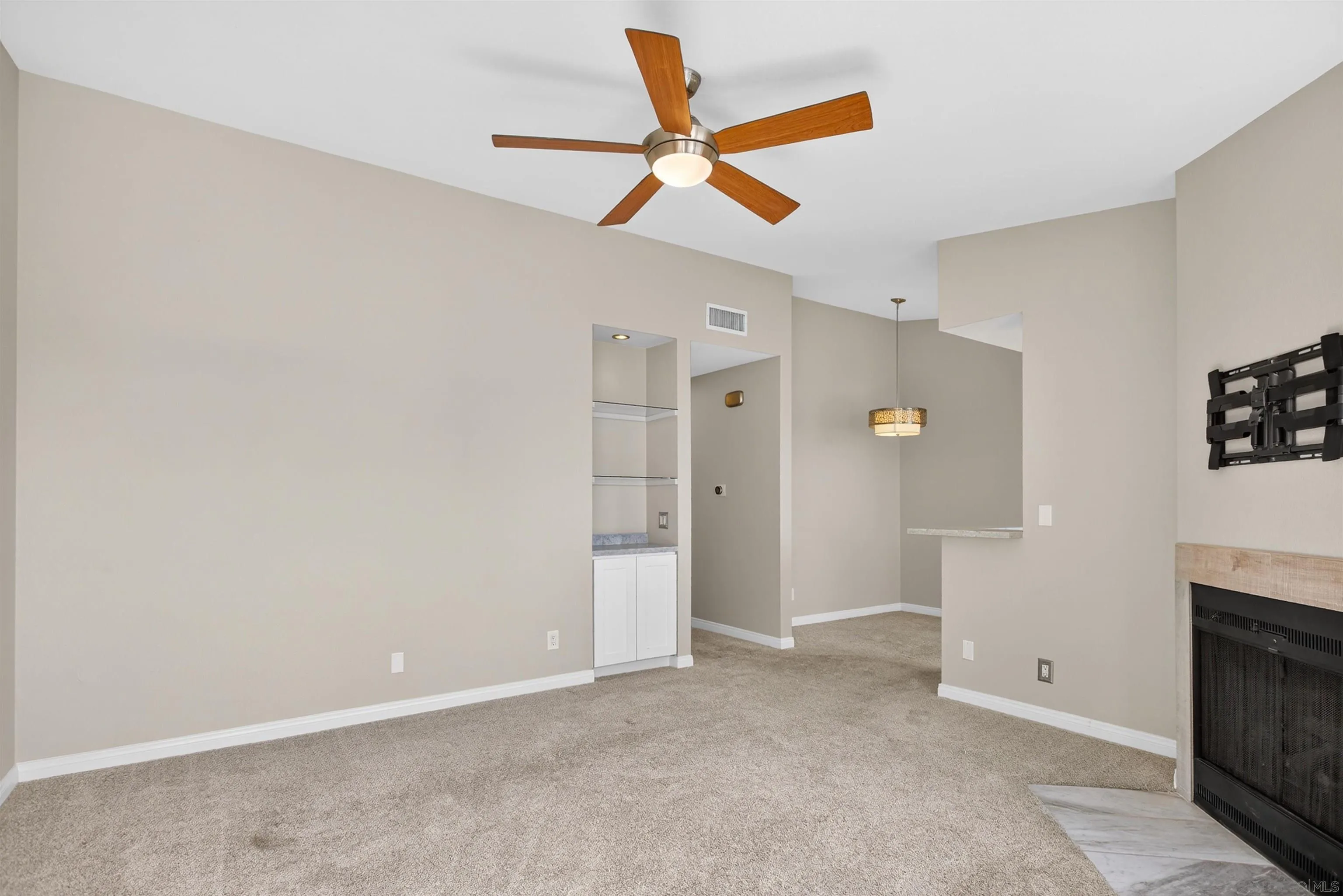 Photo #4: 260006386 Listing: Photo #4