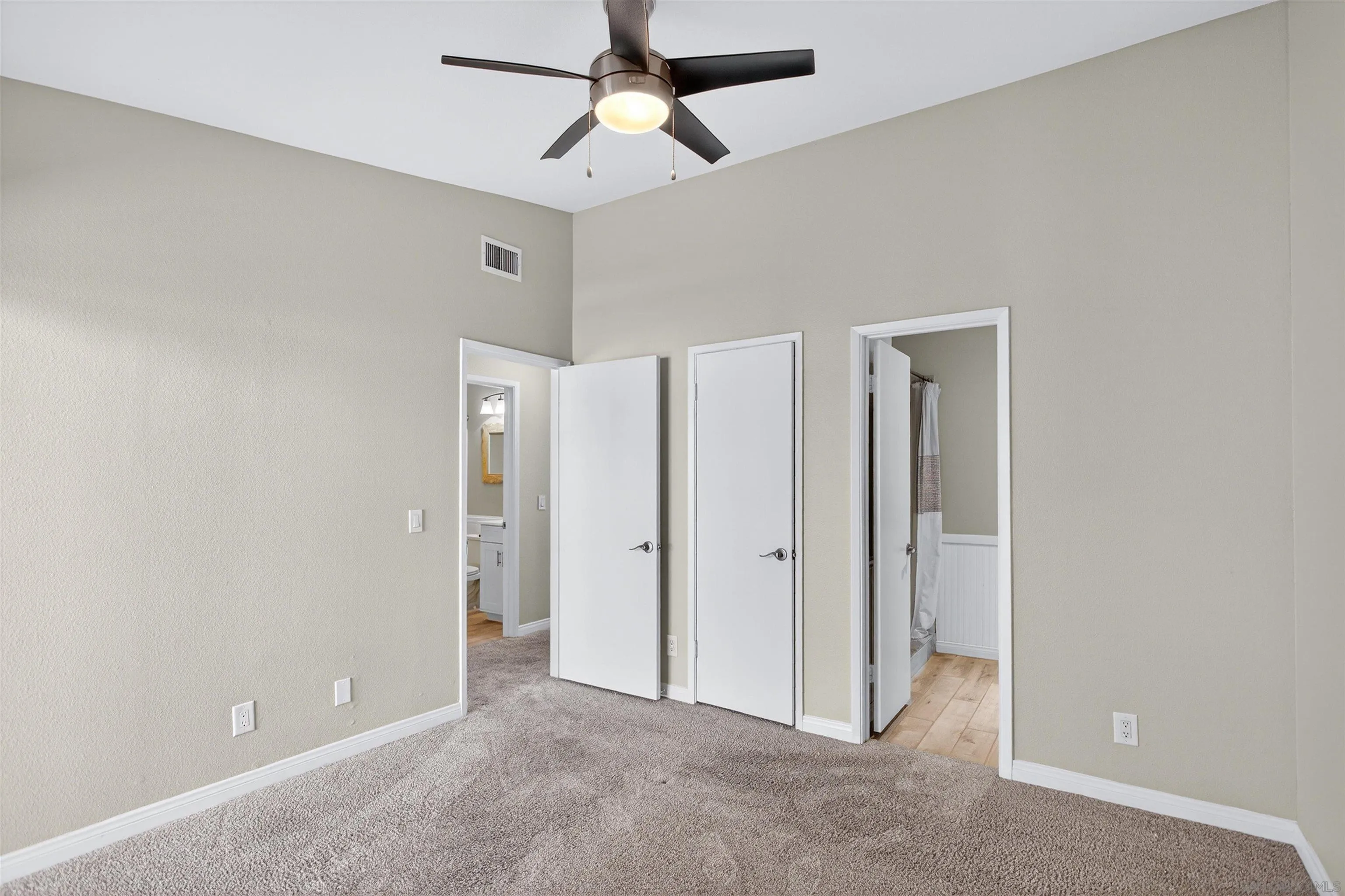 Photo #26: 260006386 Listing: Photo #26