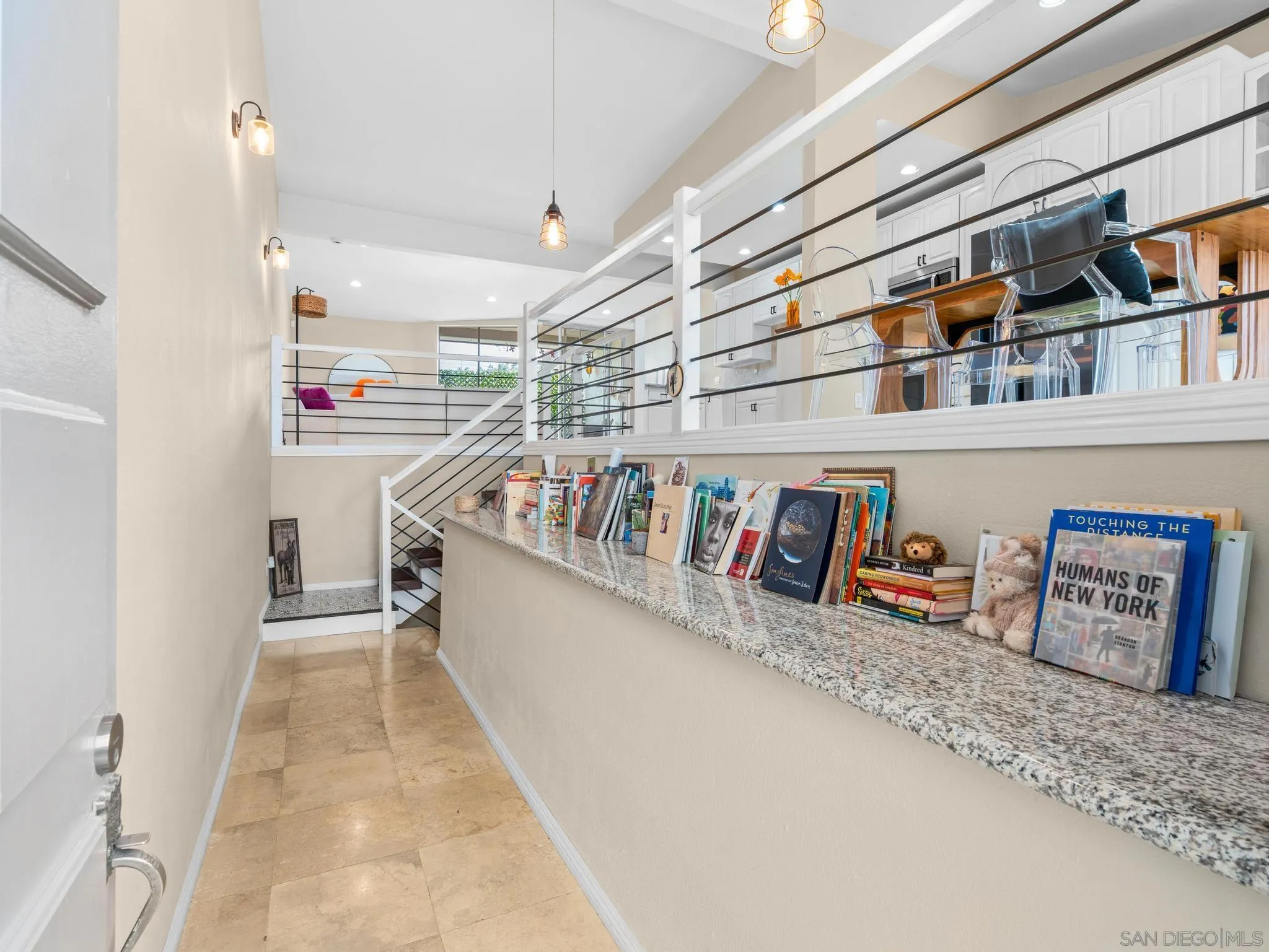 2400 Altisma Way UNIT B, Carlsbad, CA, 92009