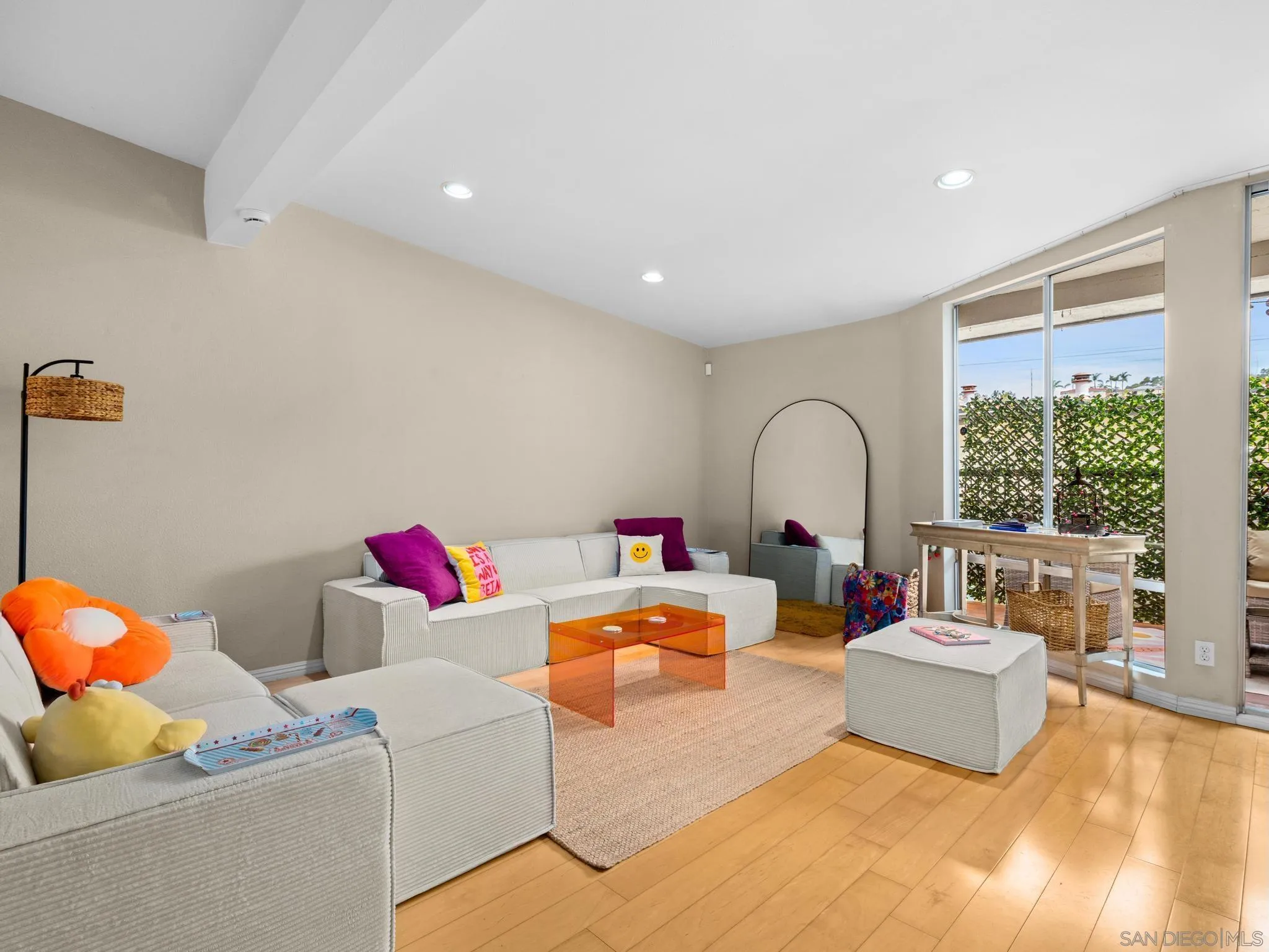 2400 Altisma Way UNIT B, Carlsbad, CA, 92009