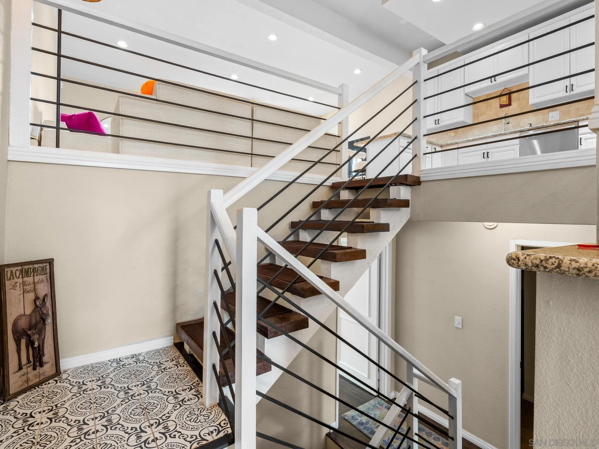 2400 Altisma Way UNIT B, Carlsbad, CA, 92009