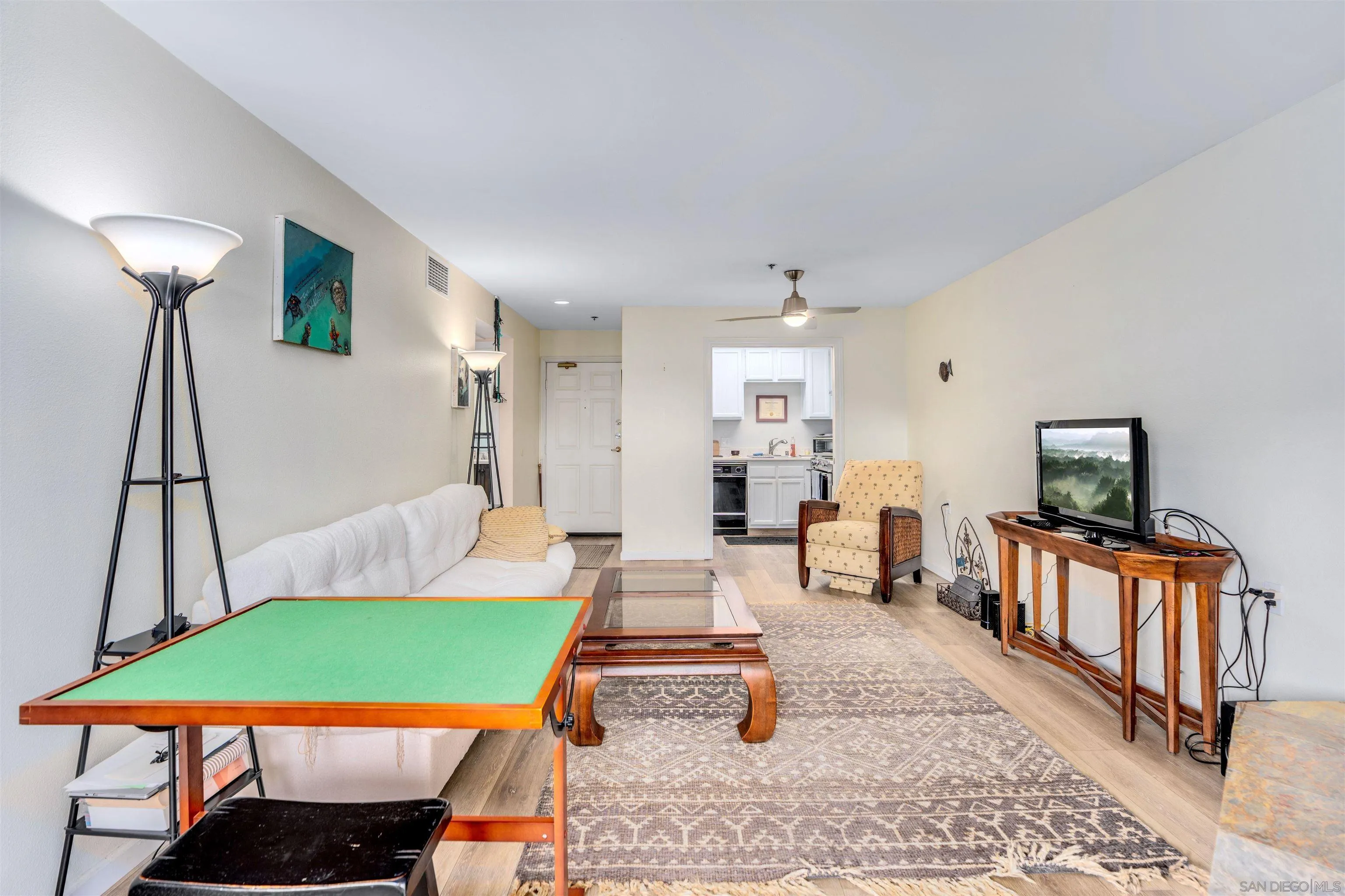 Photo #11: 260006394 Listing: Photo #11