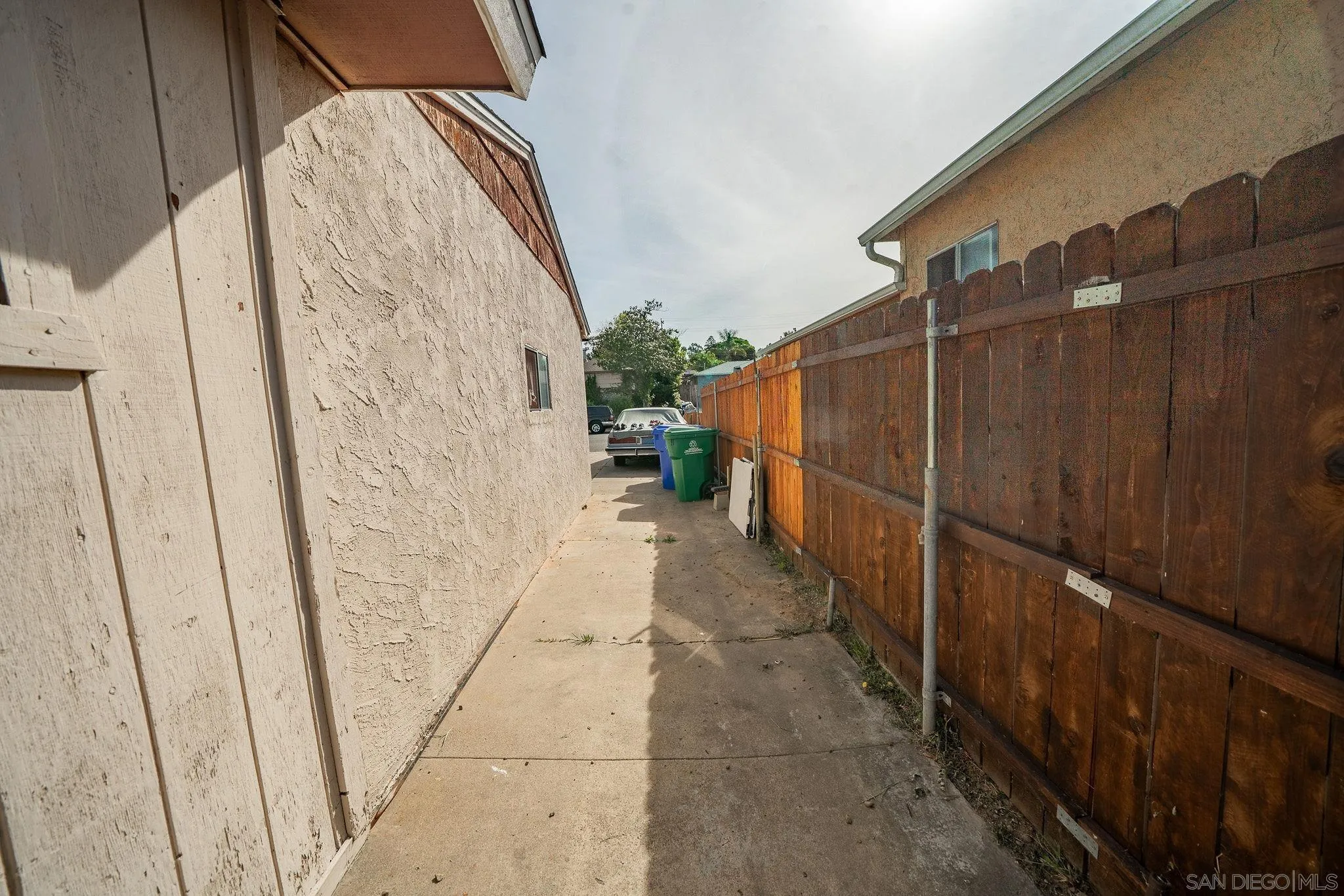 https://cdn.realtyfeed.com/cdn/127/260006396/700de025eb46ca7be13b497c7ba38aac.webp