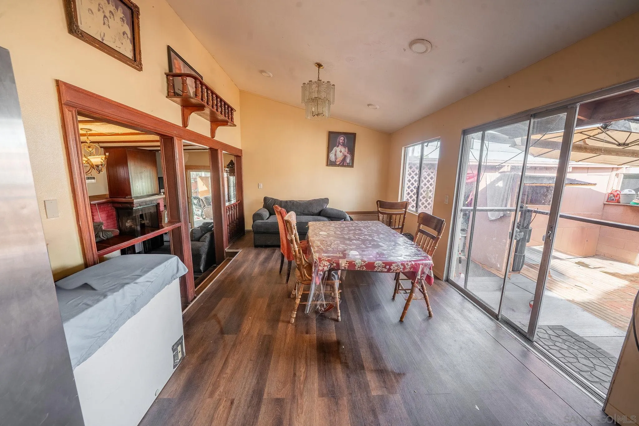 https://cdn.realtyfeed.com/cdn/127/260006396/e052b1f257504e06092ceac729b21c36.webp