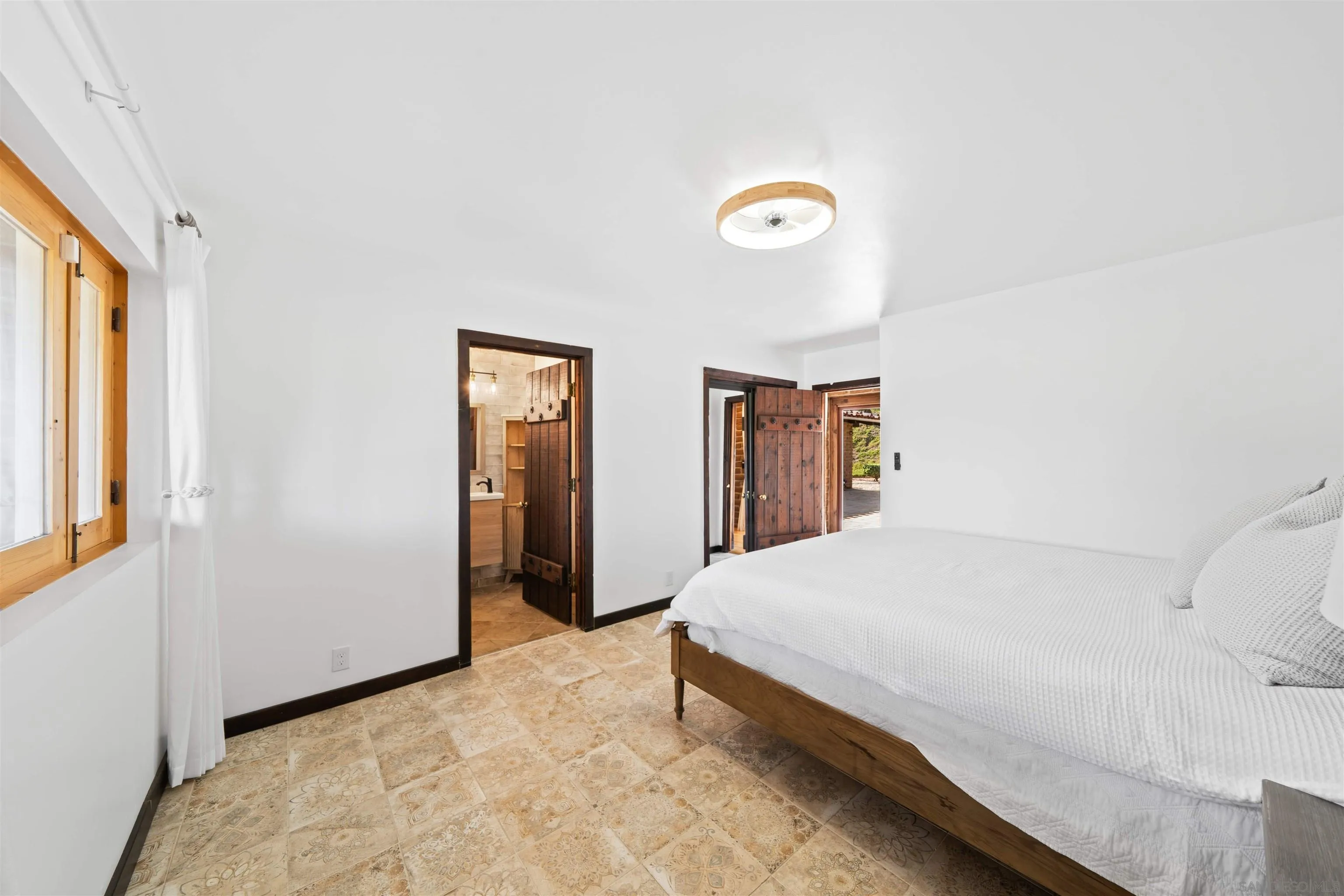 https://cdn.realtyfeed.com/cdn/127/260006397/50143b1904733d138e806d7216332761.webp