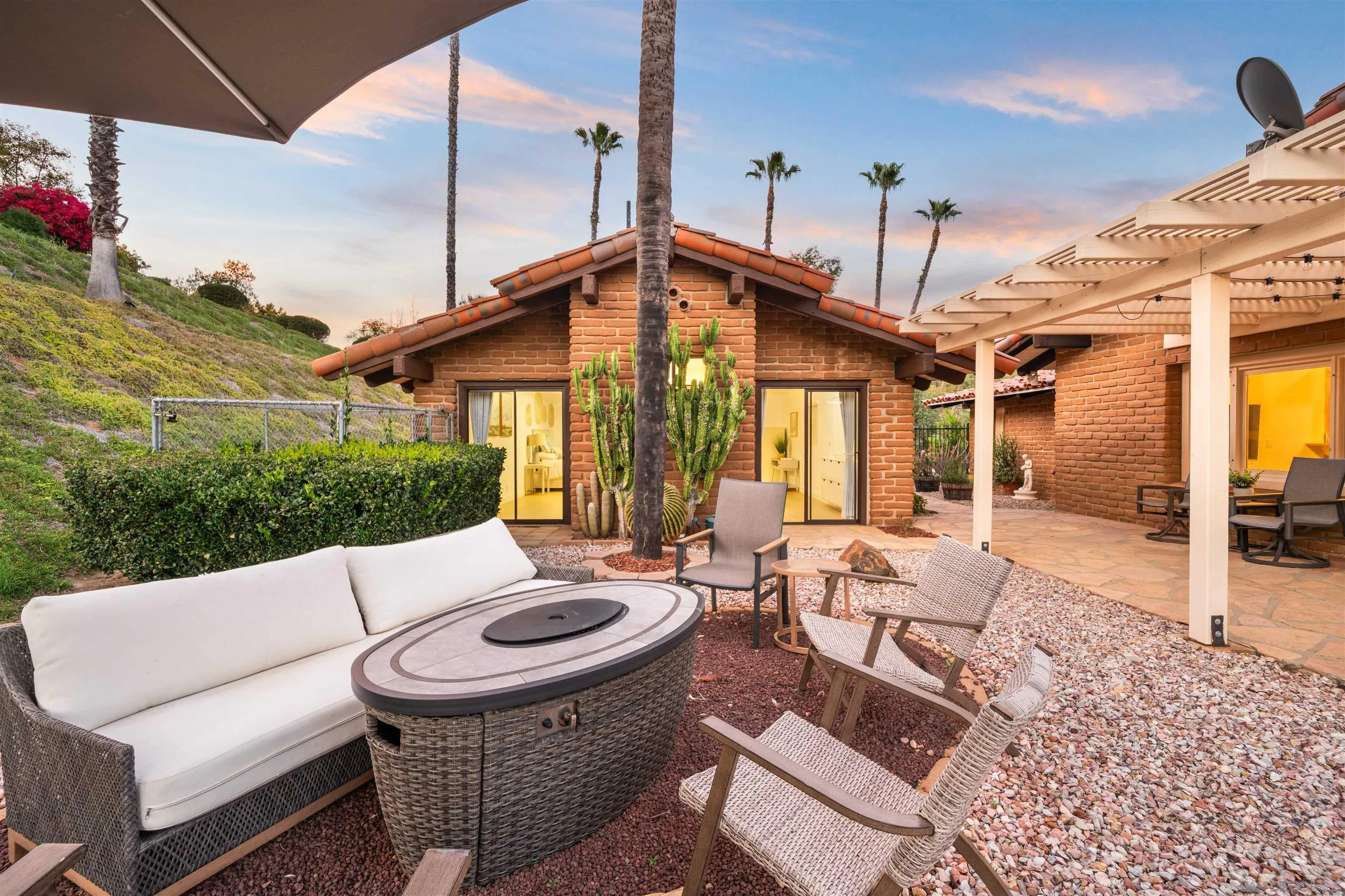 https://cdn.realtyfeed.com/cdn/127/260006397/7a6215d46a07d94425b71c8535155748.webp