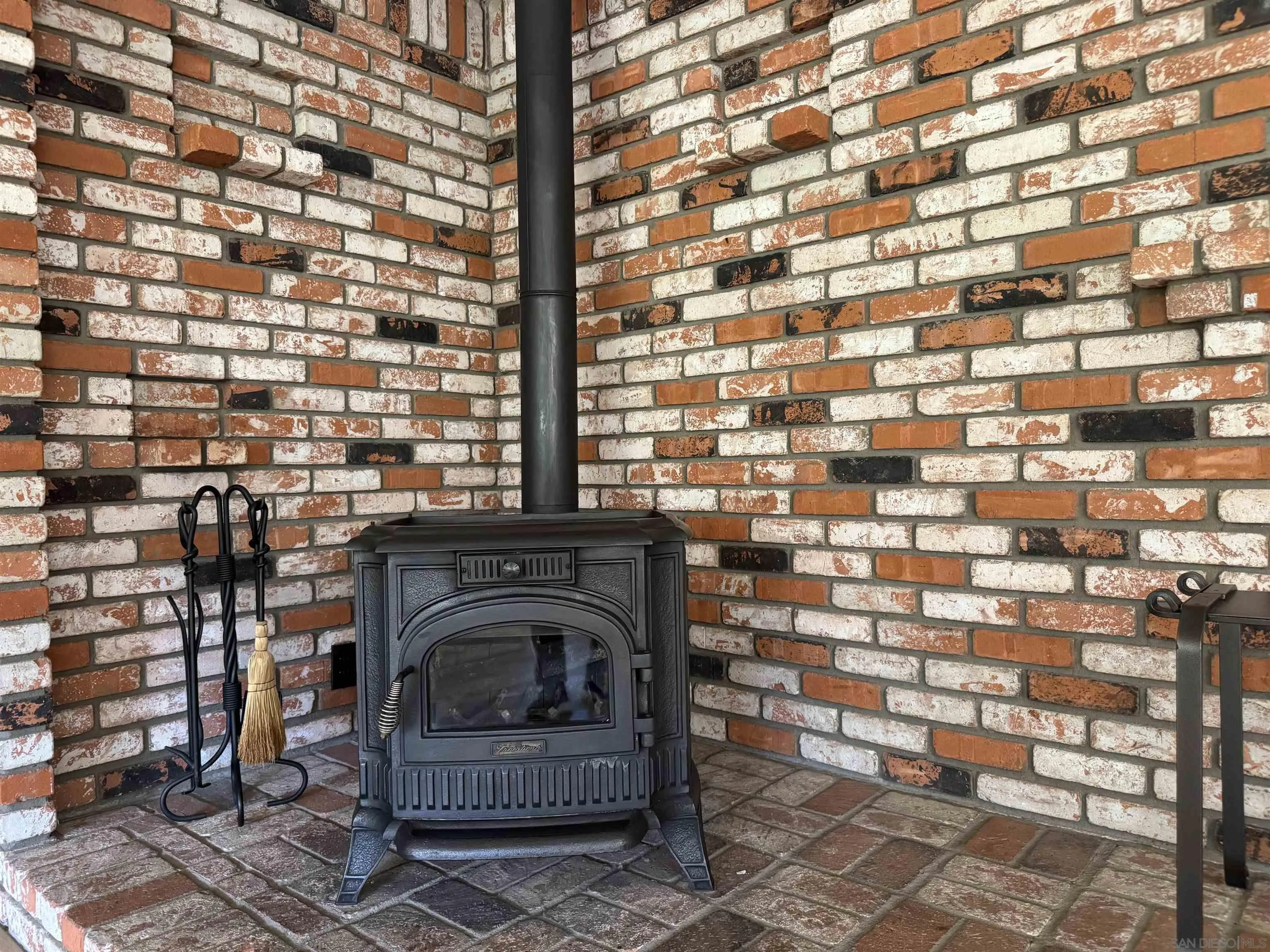 https://cdn.realtyfeed.com/cdn/127/260006405/624e9a292e03e5b22580e1896657f3db.webp