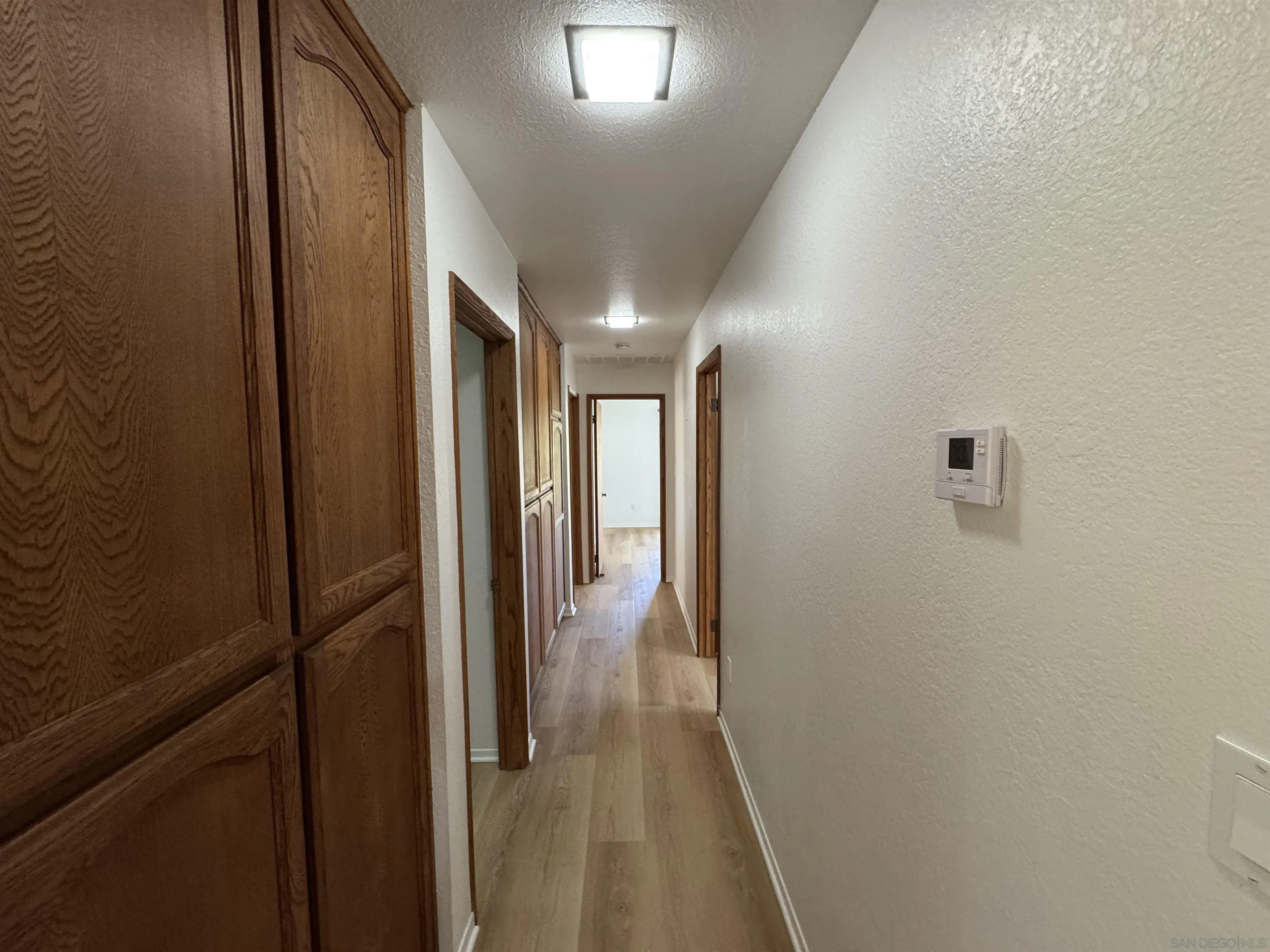 https://cdn.realtyfeed.com/cdn/127/260006405/f1c4dbd469c787f130ef94d8791b154e.webp