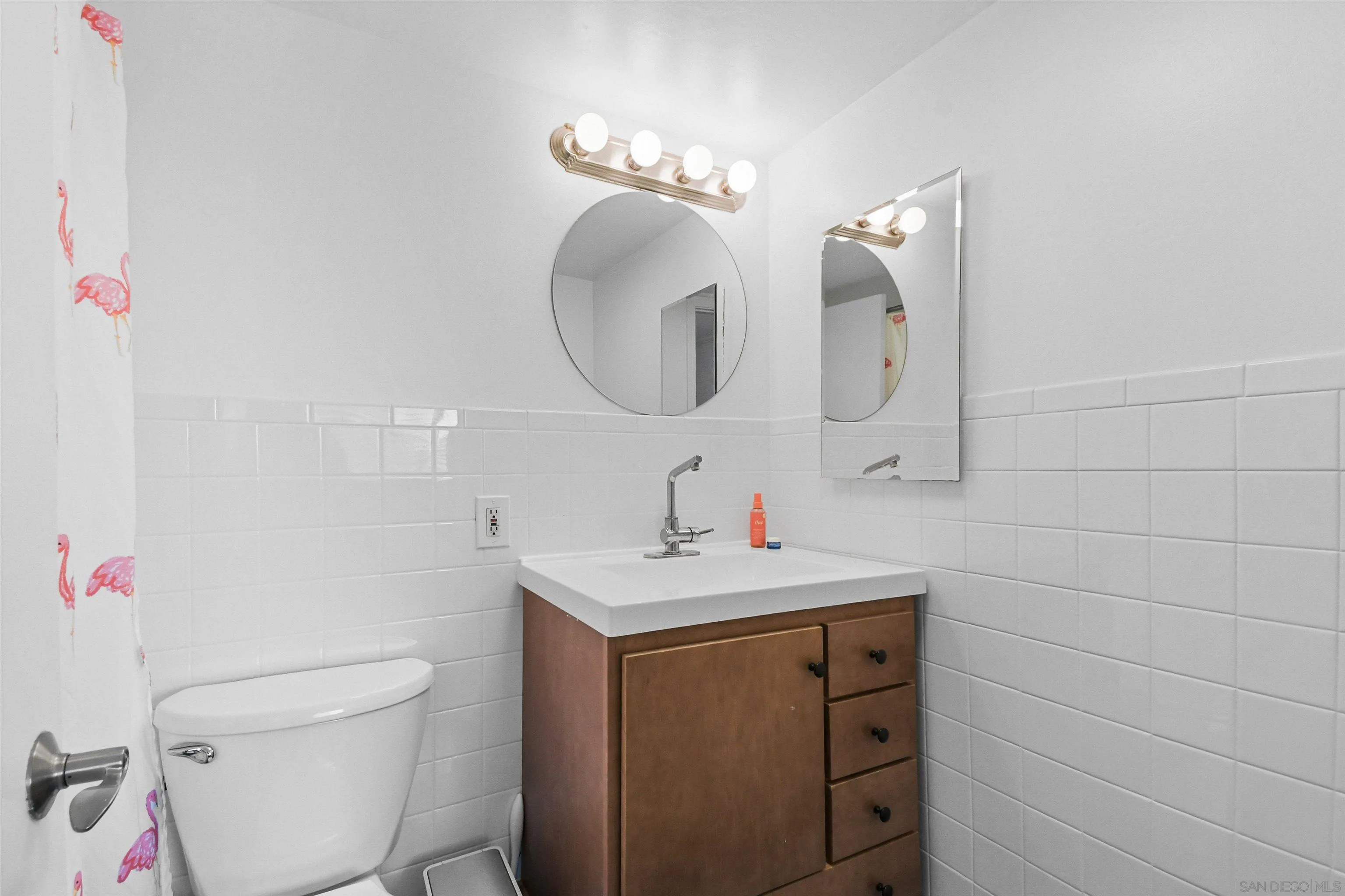 https://cdn.realtyfeed.com/cdn/127/260006408/42aa0578d9c72eddc9d853c7e7b578bd.webp