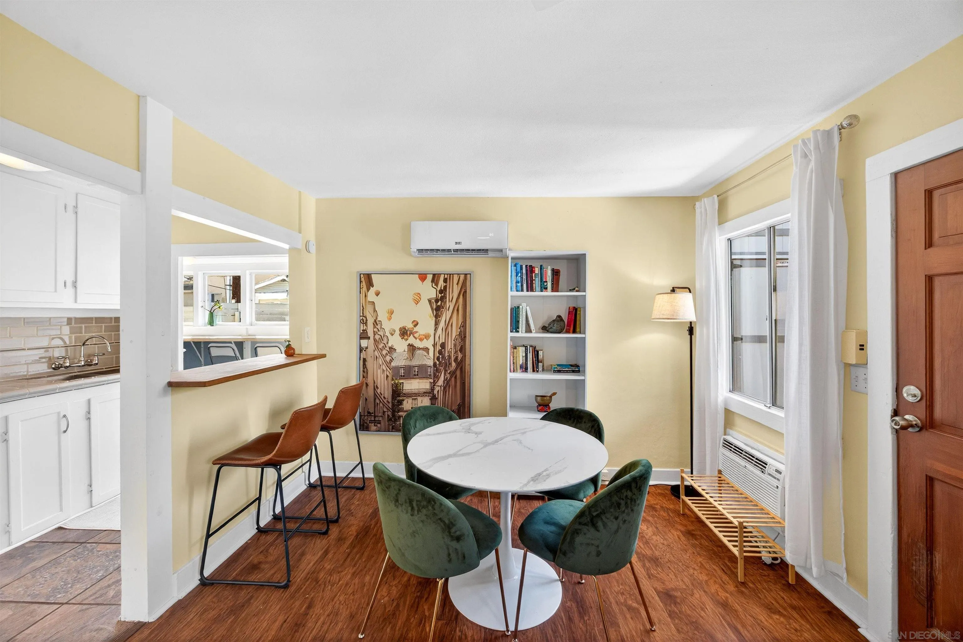 https://cdn.realtyfeed.com/cdn/127/260006412/5aa0a01c82d50f4792436ede9587d0e9.webp