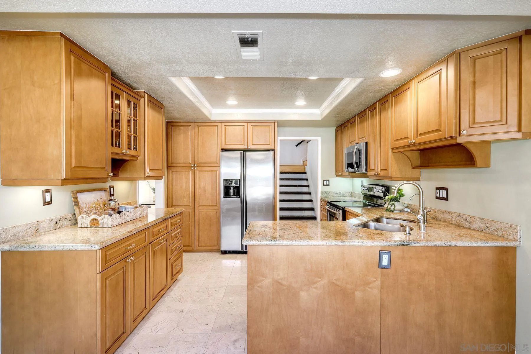 https://cdn.realtyfeed.com/cdn/127/260006415/a87c2956fca71137d25fe5e353de2493.webp