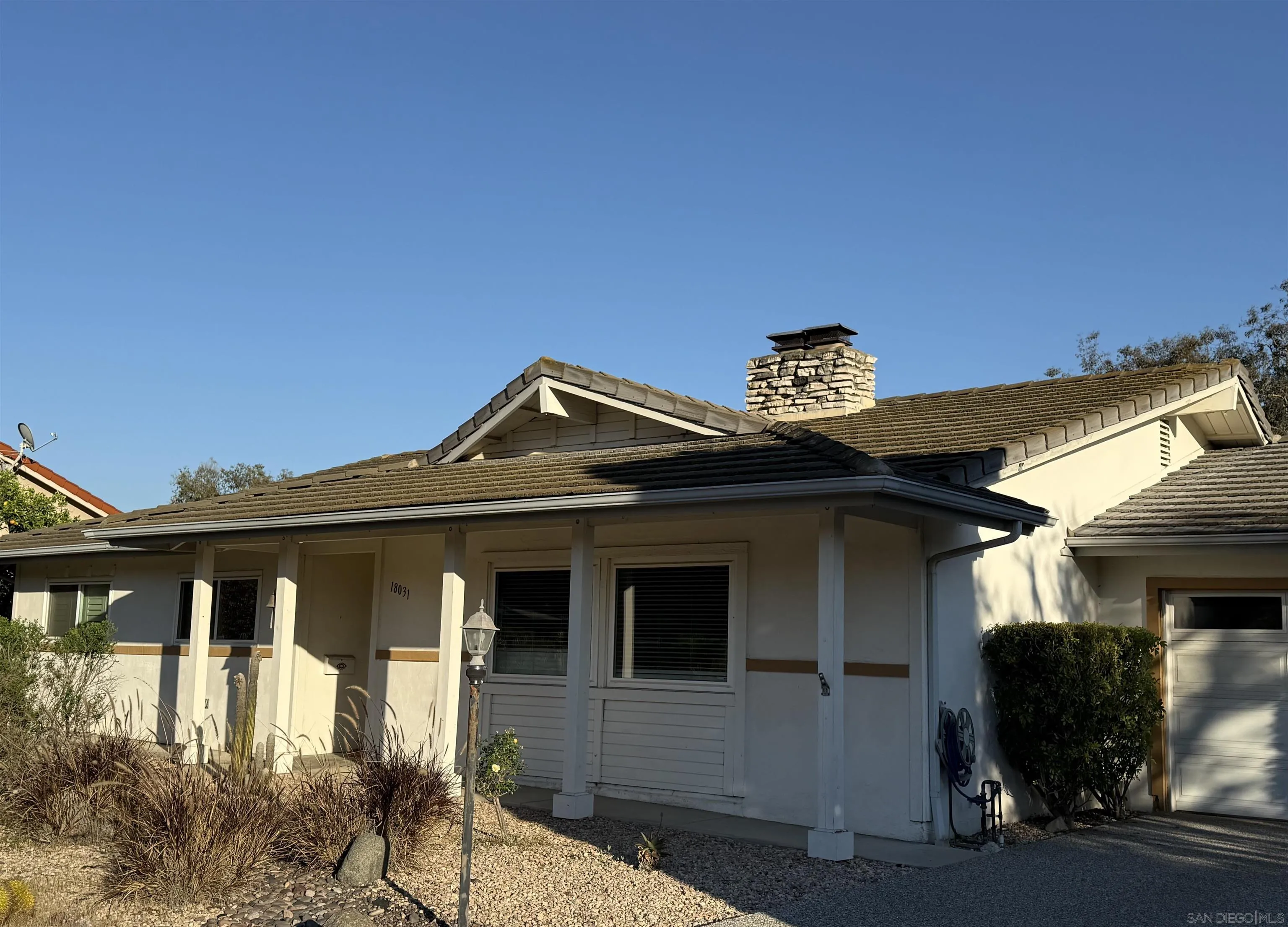 https://cdn.realtyfeed.com/cdn/127/260006416/cd6a24f32ff9e27097b88c67185501df.webp