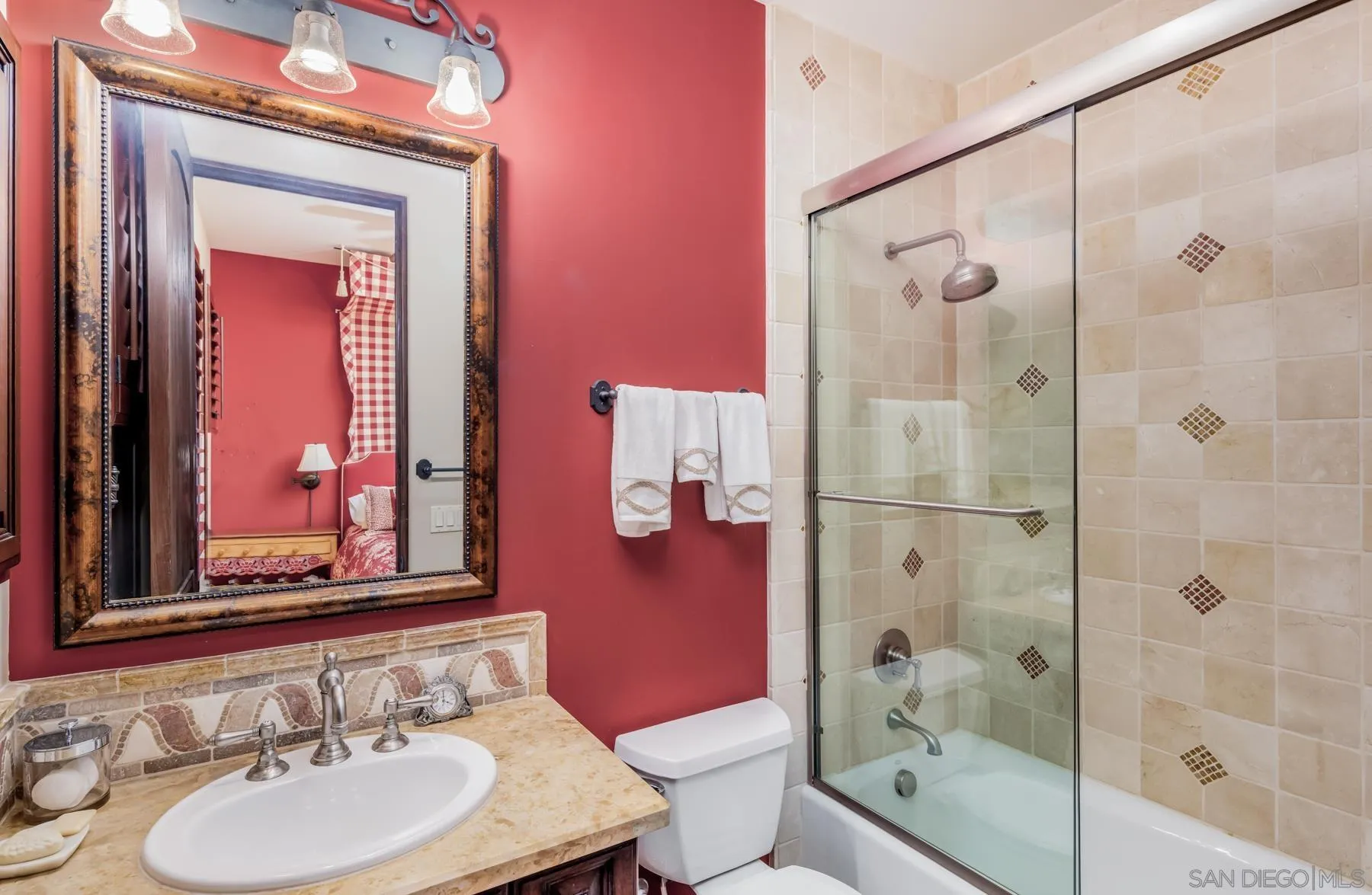 https://cdn.realtyfeed.com/cdn/127/260006423/ee70d252b062ef2e02006da6daabf635.webp