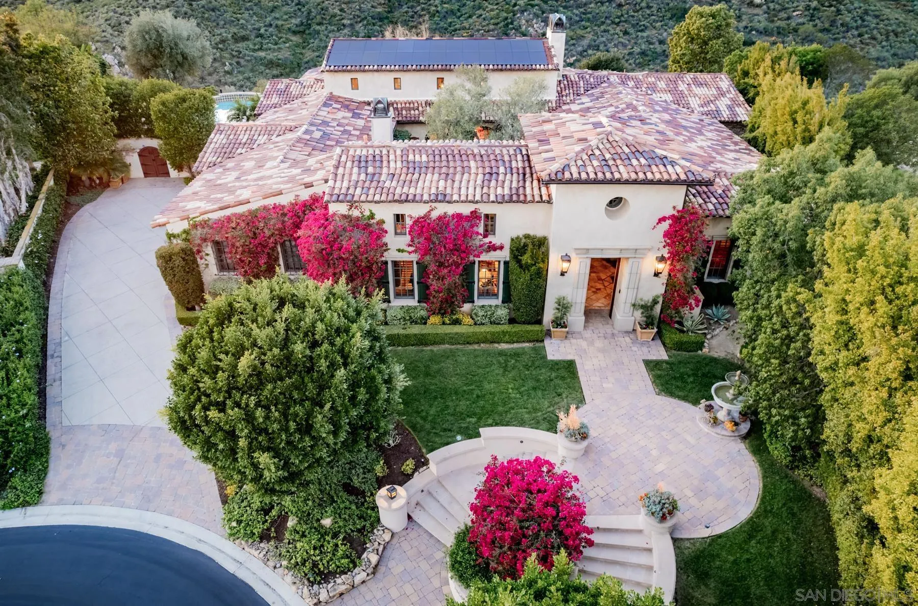 https://cdn.realtyfeed.com/cdn/127/260006423/f929672b4ec17cb7f74fa87afbe8aaf3.webp