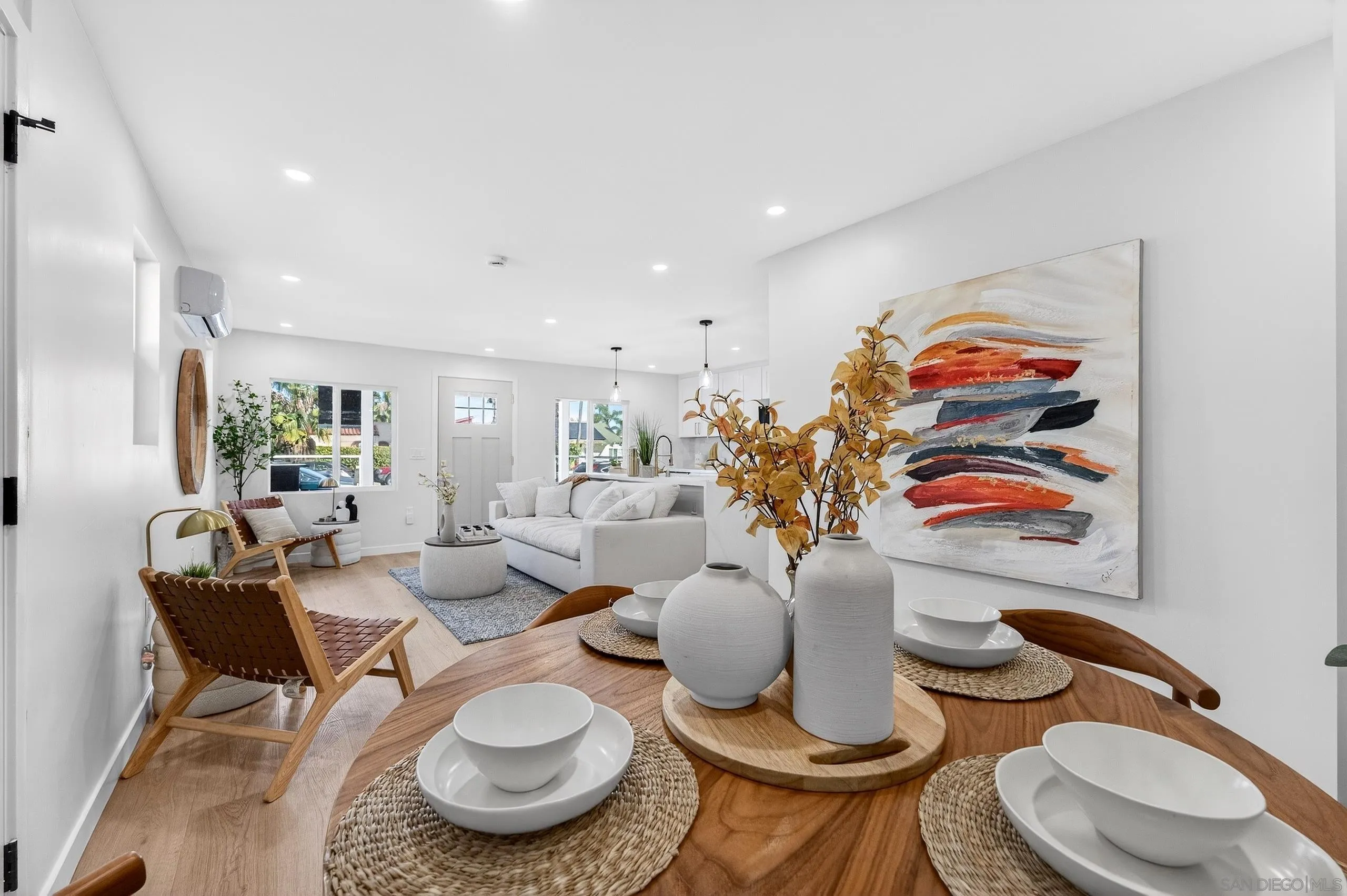 https://cdn.realtyfeed.com/cdn/127/260006433/17187f444f0f95ee7c78740f164c1d3d.webp