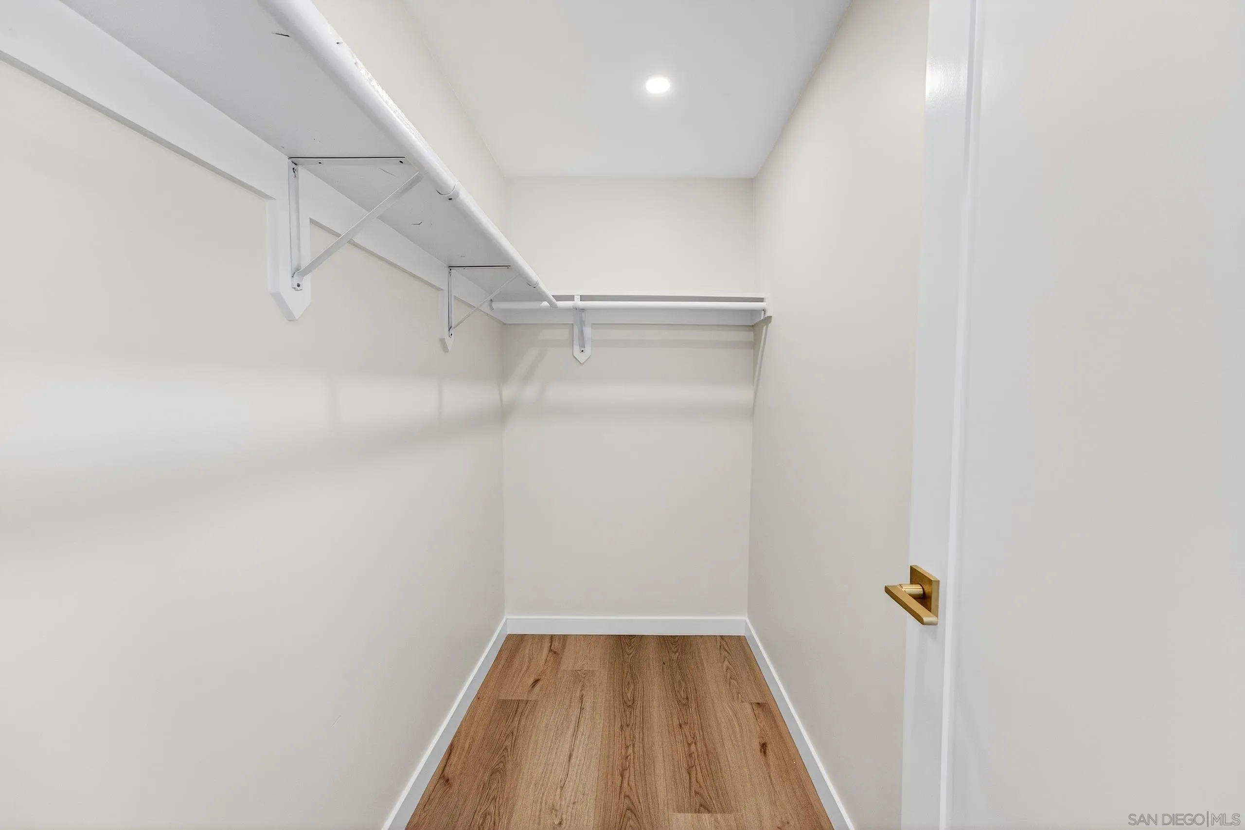 https://cdn.realtyfeed.com/cdn/127/260006433/6049201e82b945cdfa831dc732c199a2.webp