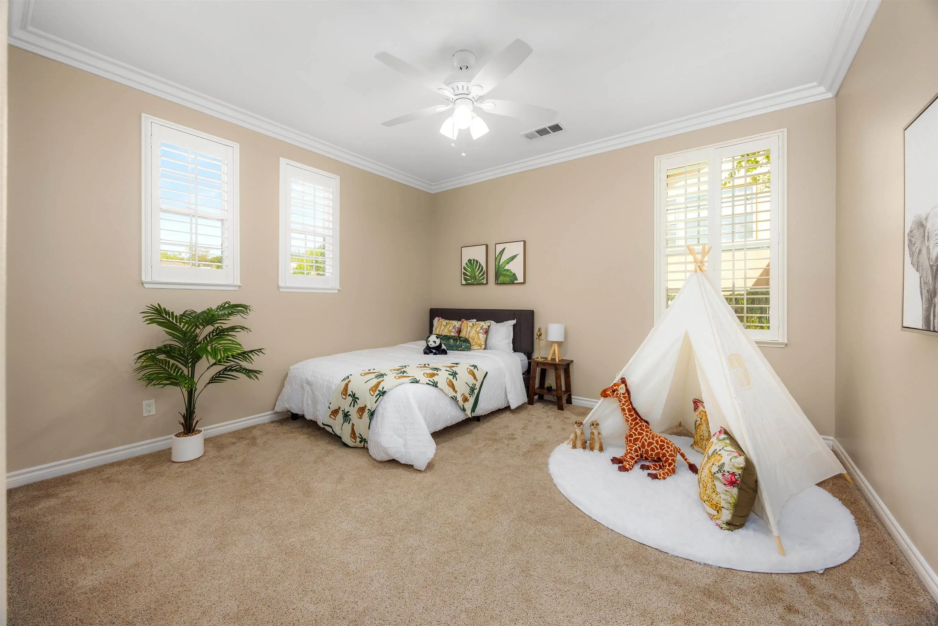 https://cdn.realtyfeed.com/cdn/127/260006434/f4d9437212cf181dcfd4913e733da333.webp