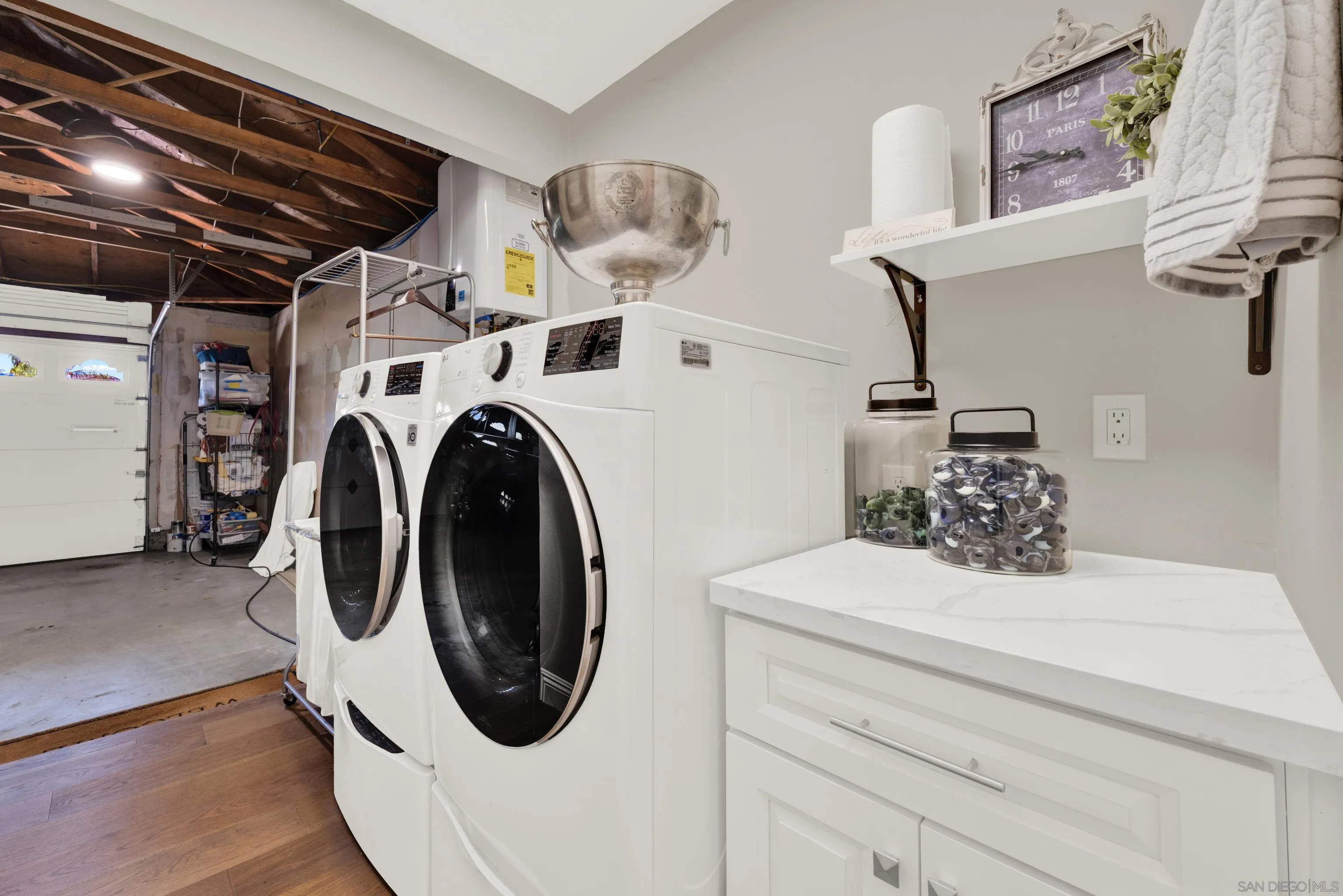 https://cdn.realtyfeed.com/cdn/127/260006435/a3200f6049622c92f8422414cdbe8dc3.webp