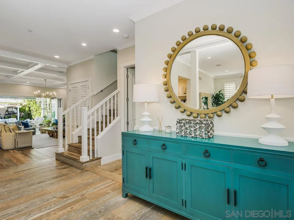 120 I Ave, Coronado, CA, 92118