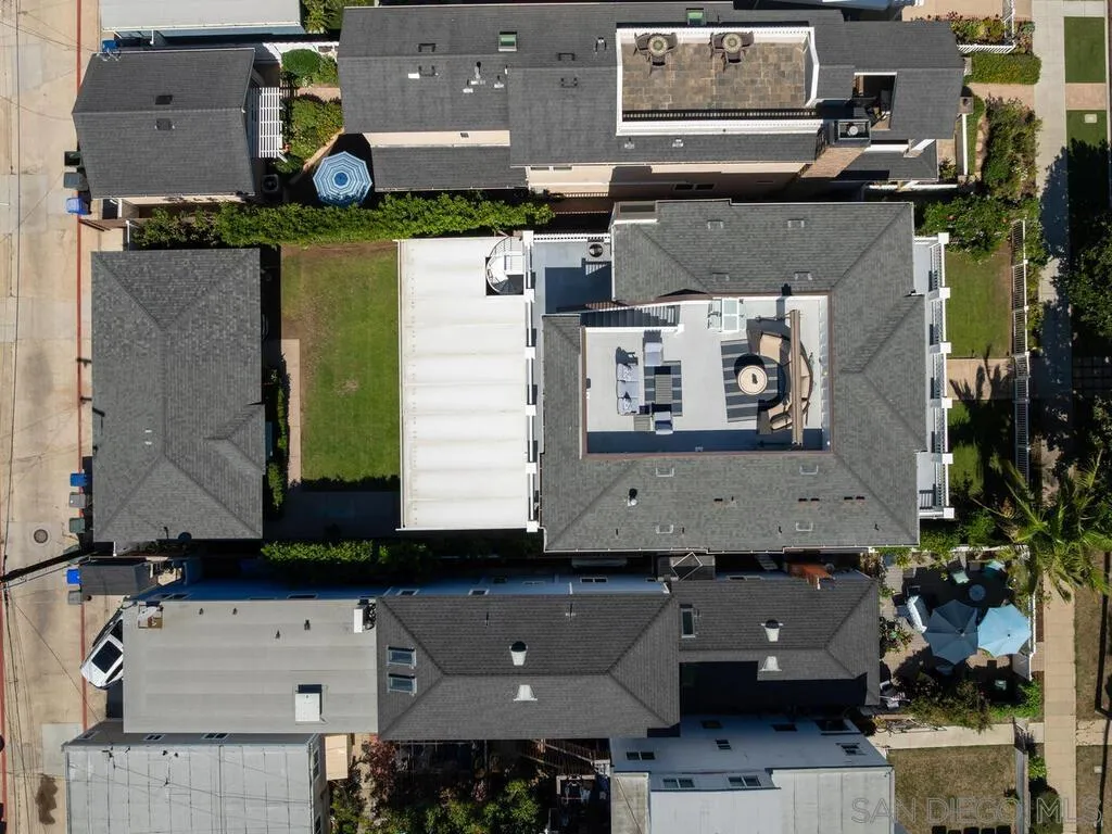120 I Ave, Coronado, CA, 92118