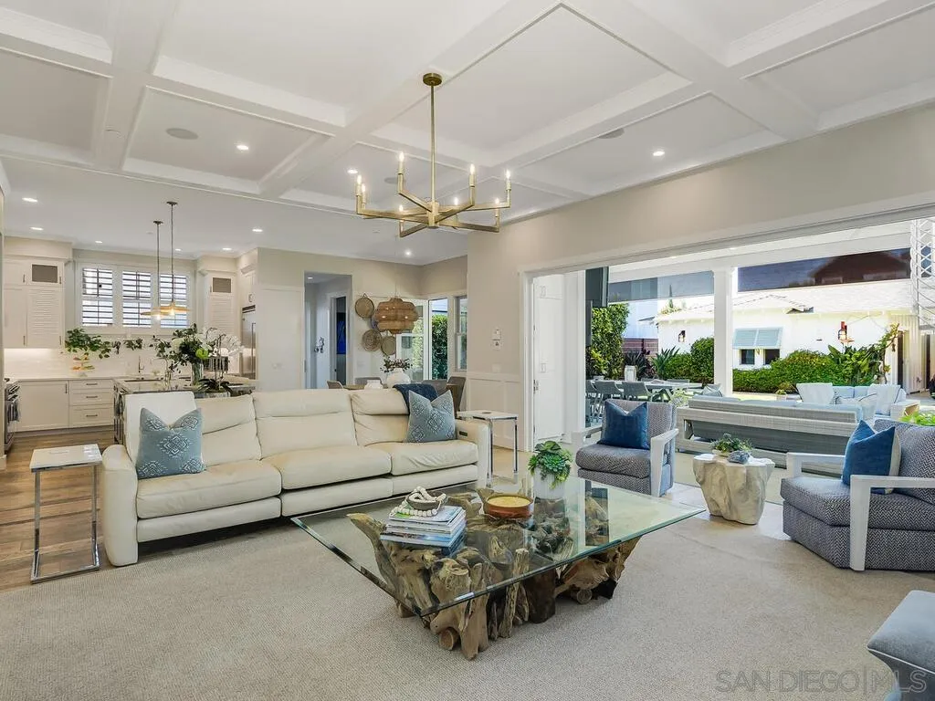 120 I Ave, Coronado, CA, 92118