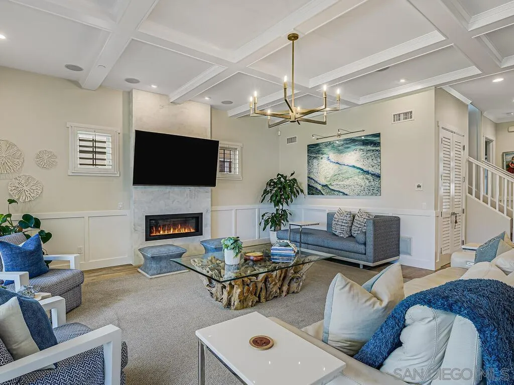 120 I Ave, Coronado, CA, 92118