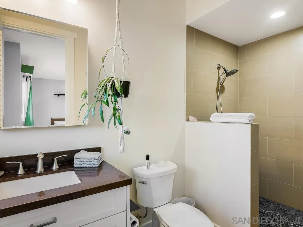 120 I Ave, Coronado, CA, 92118