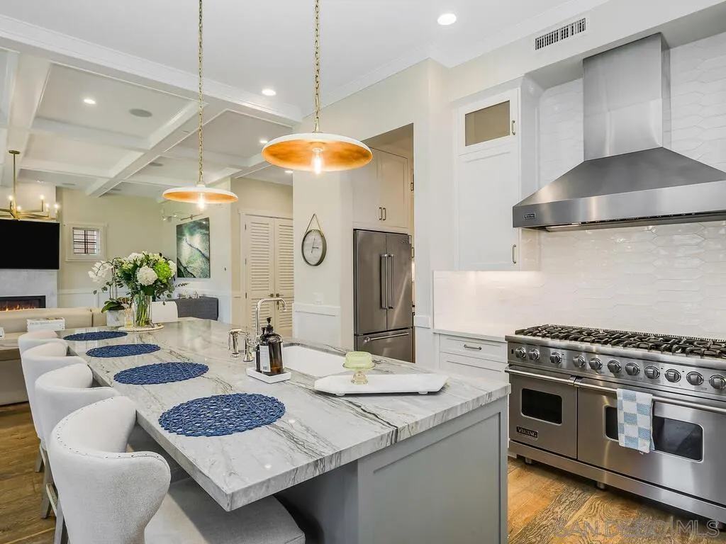 120 I Ave, Coronado, CA, 92118
