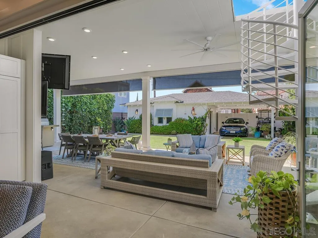 120 I Ave, Coronado, CA, 92118