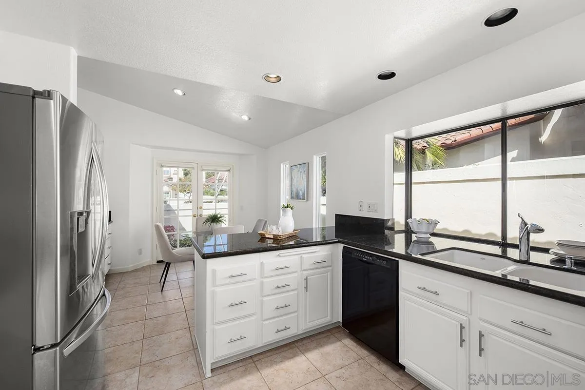 https://cdn.realtyfeed.com/cdn/127/260006440/4be22015c35a6085afc5ffe90b55965b.webp