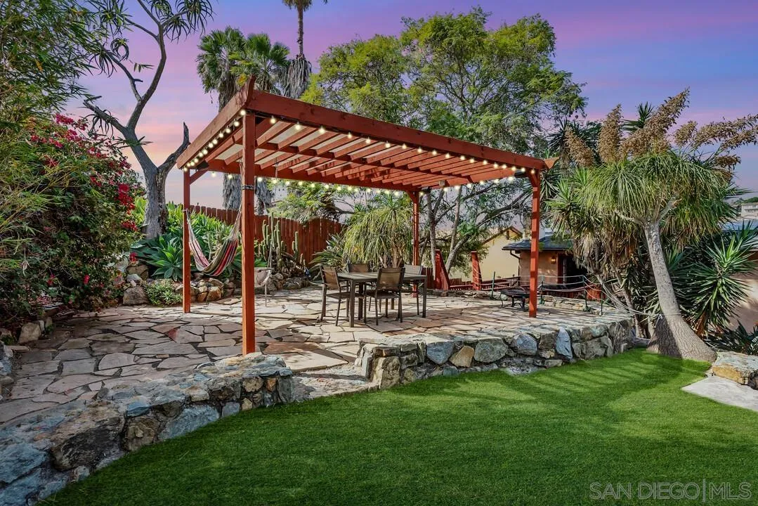 https://cdn.realtyfeed.com/cdn/127/260006442/24b6528440ff786271182ef1e27fc2ae.webp