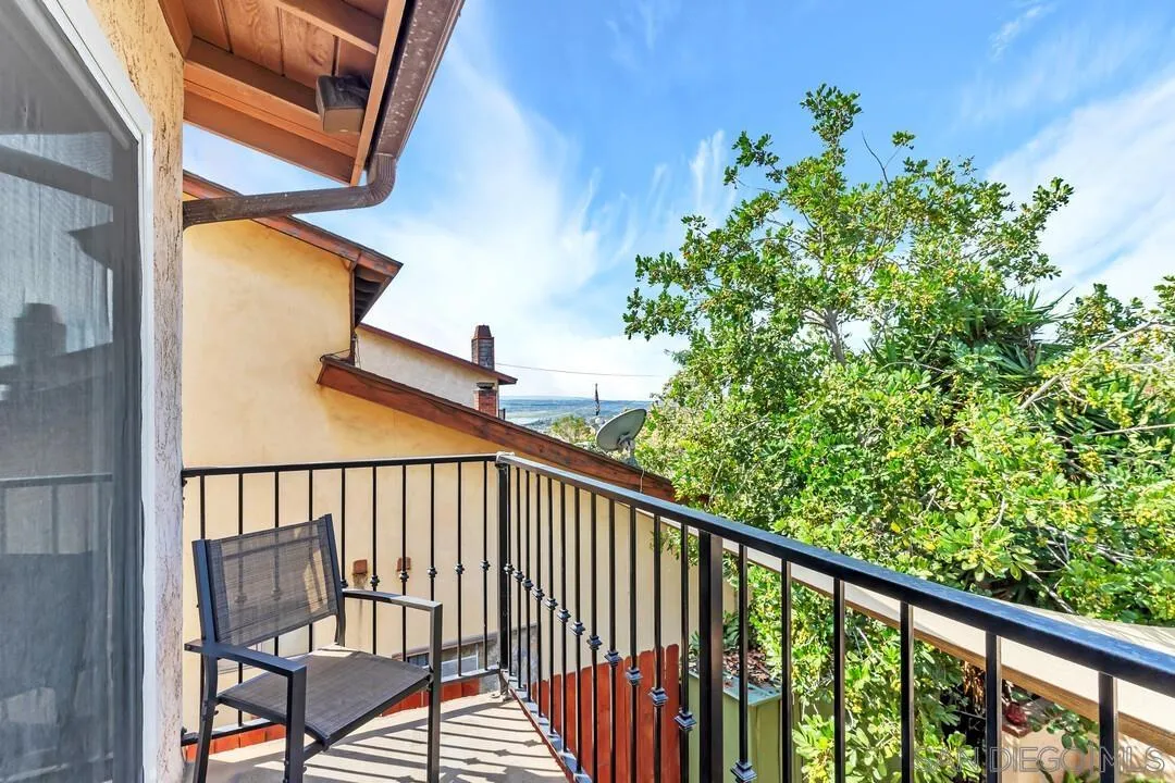 https://cdn.realtyfeed.com/cdn/127/260006442/68445ab155f84ad384e54854a0669229.webp